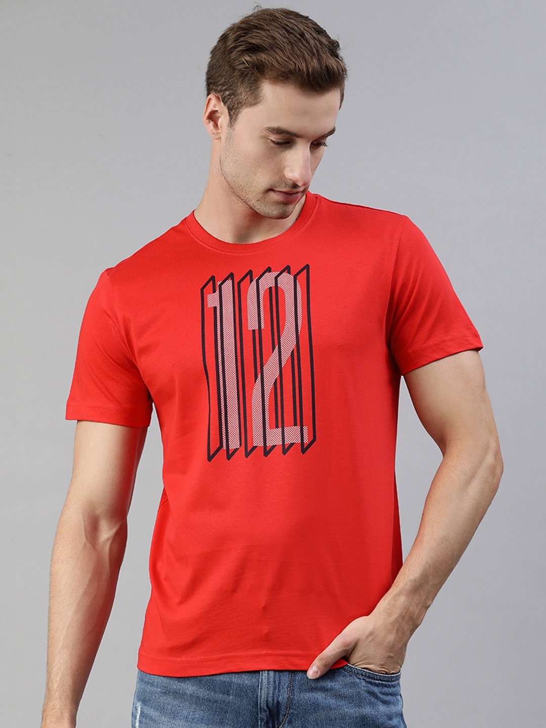 

Huetrap Men Red Typography Printed Pure Cotton T-shirt