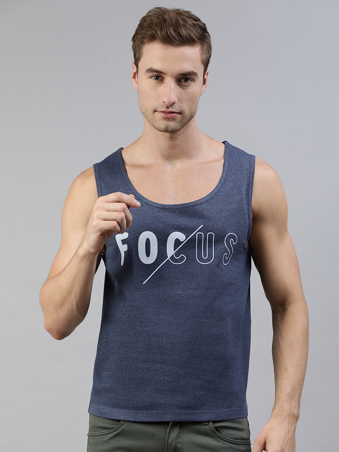 

Huetrap Men Blue Typography Printed Pure Cotton Training or Gym T-shirt