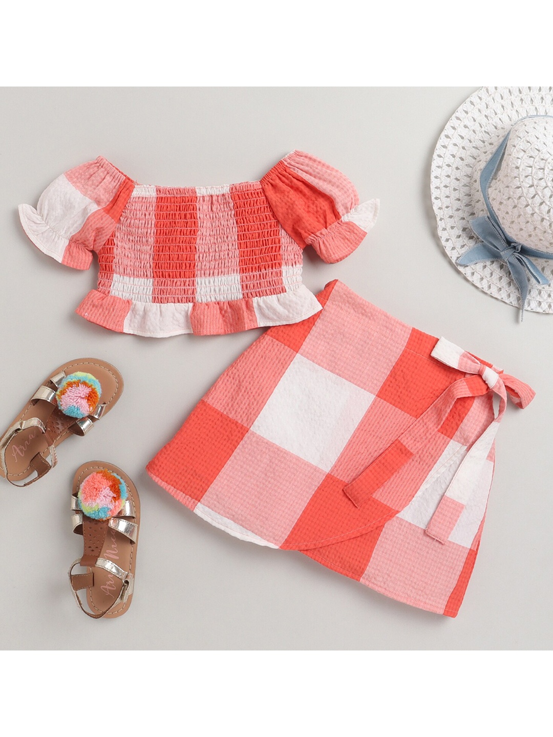 

taffykids Girls Coral & White Checked Cotton Blend Top with Skirt Clothing Set