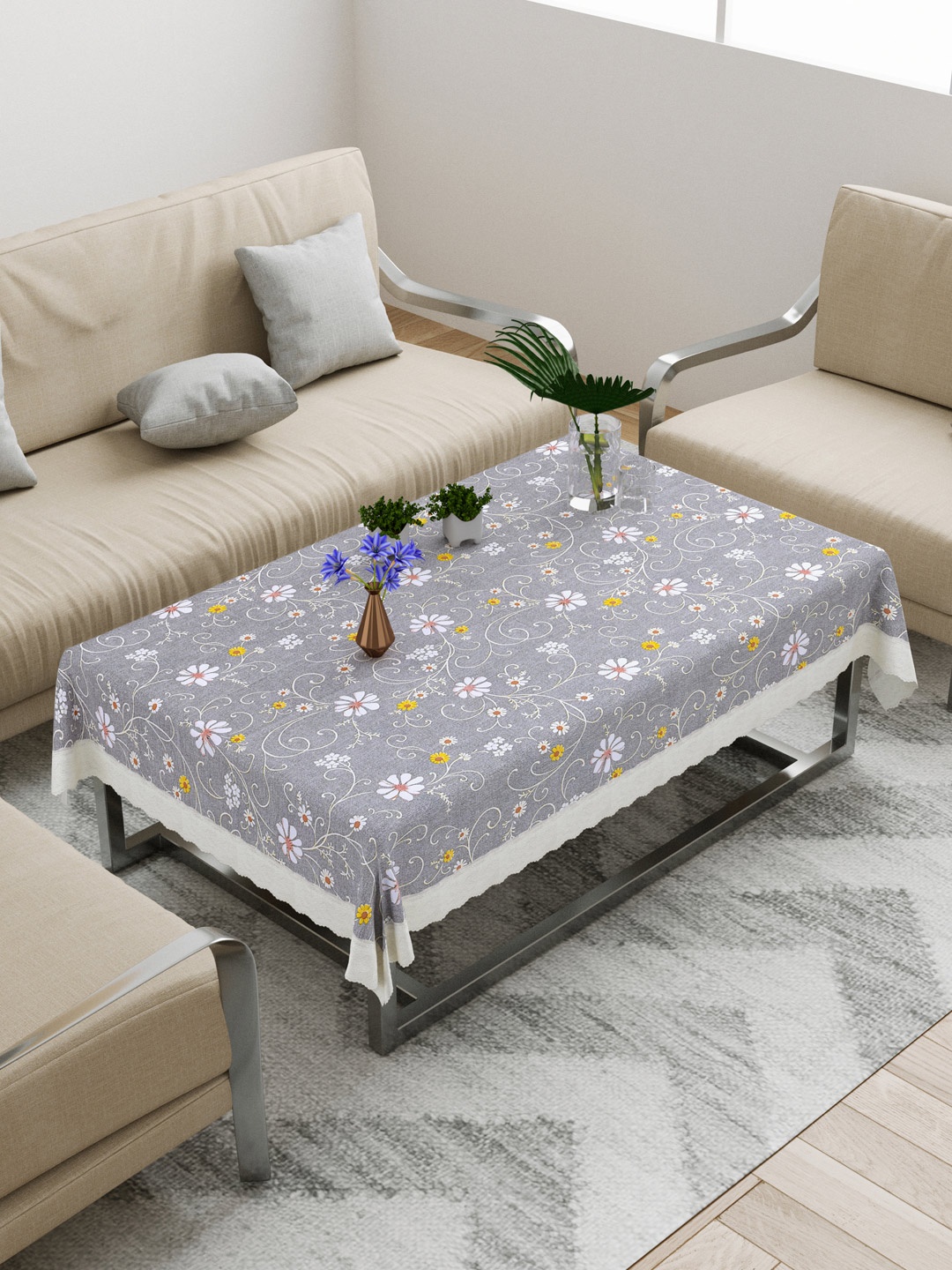 

DREAM WEAVERZ Grey & White Floral Printed Rectangular Center Table Covers