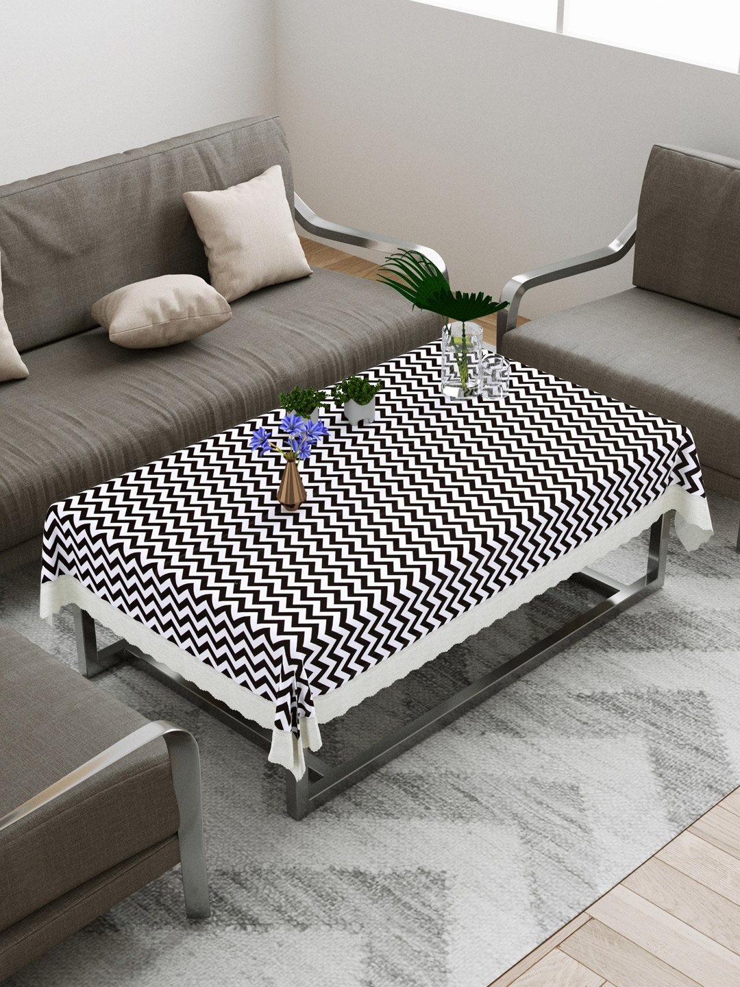 

DREAM WEAVERZ Black Printed Center Table Covers