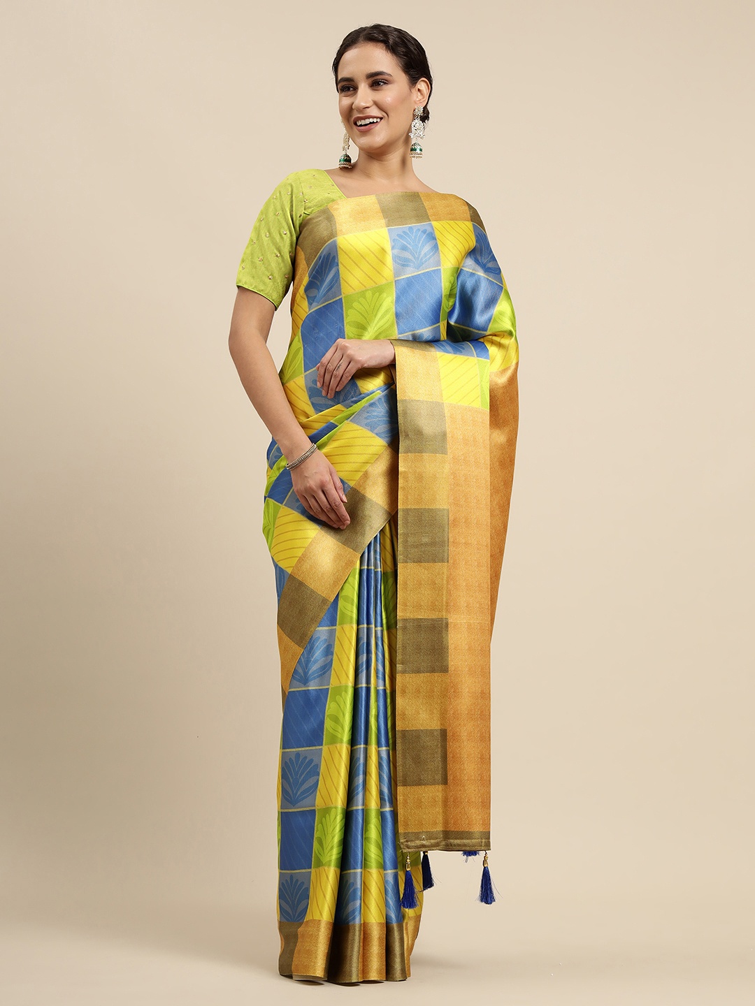 

CliqSilk Yellow & Blue Checked Saree