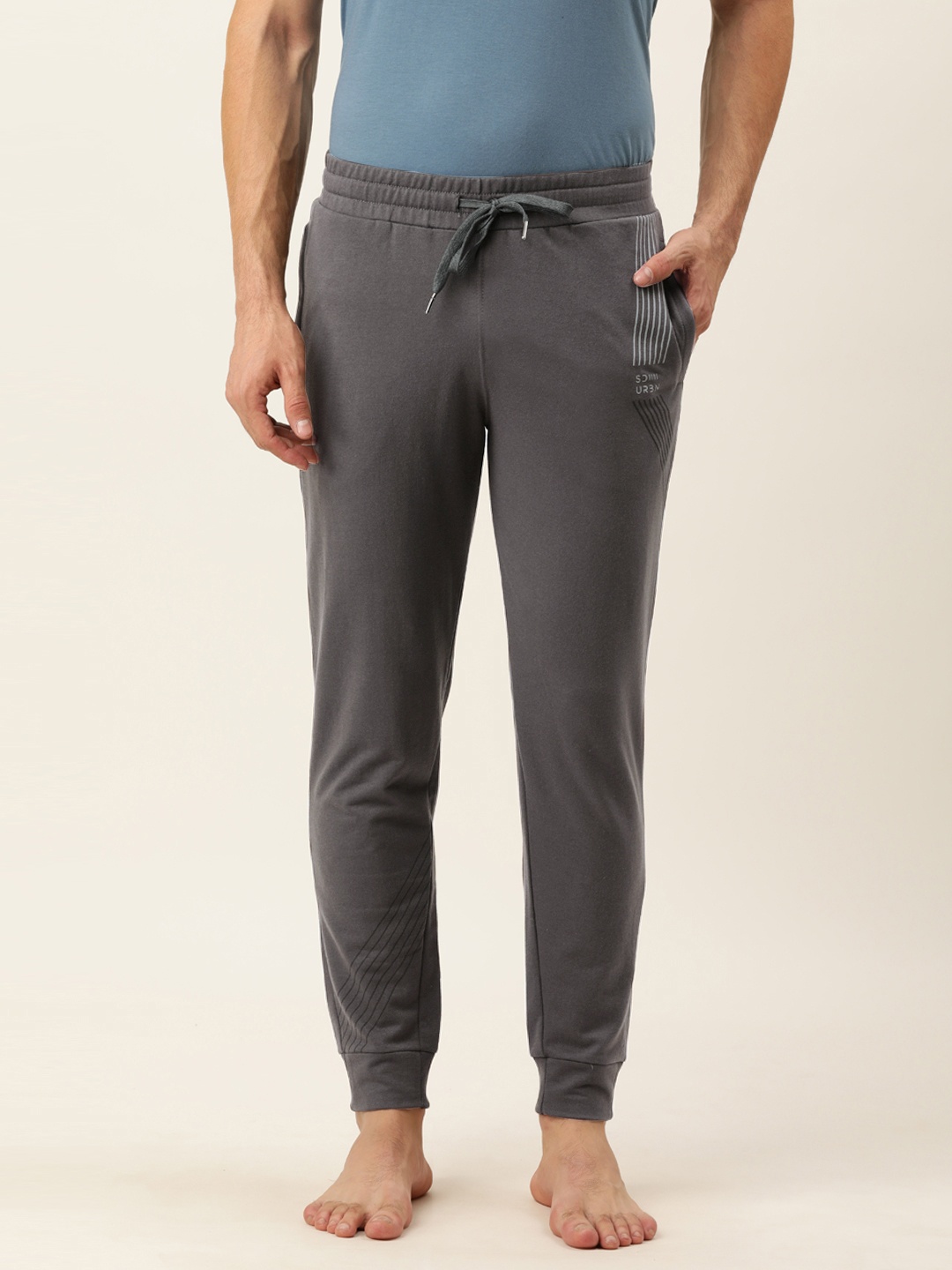 

Sweet Dreams Men Grey Solid Slim Fit Joggers