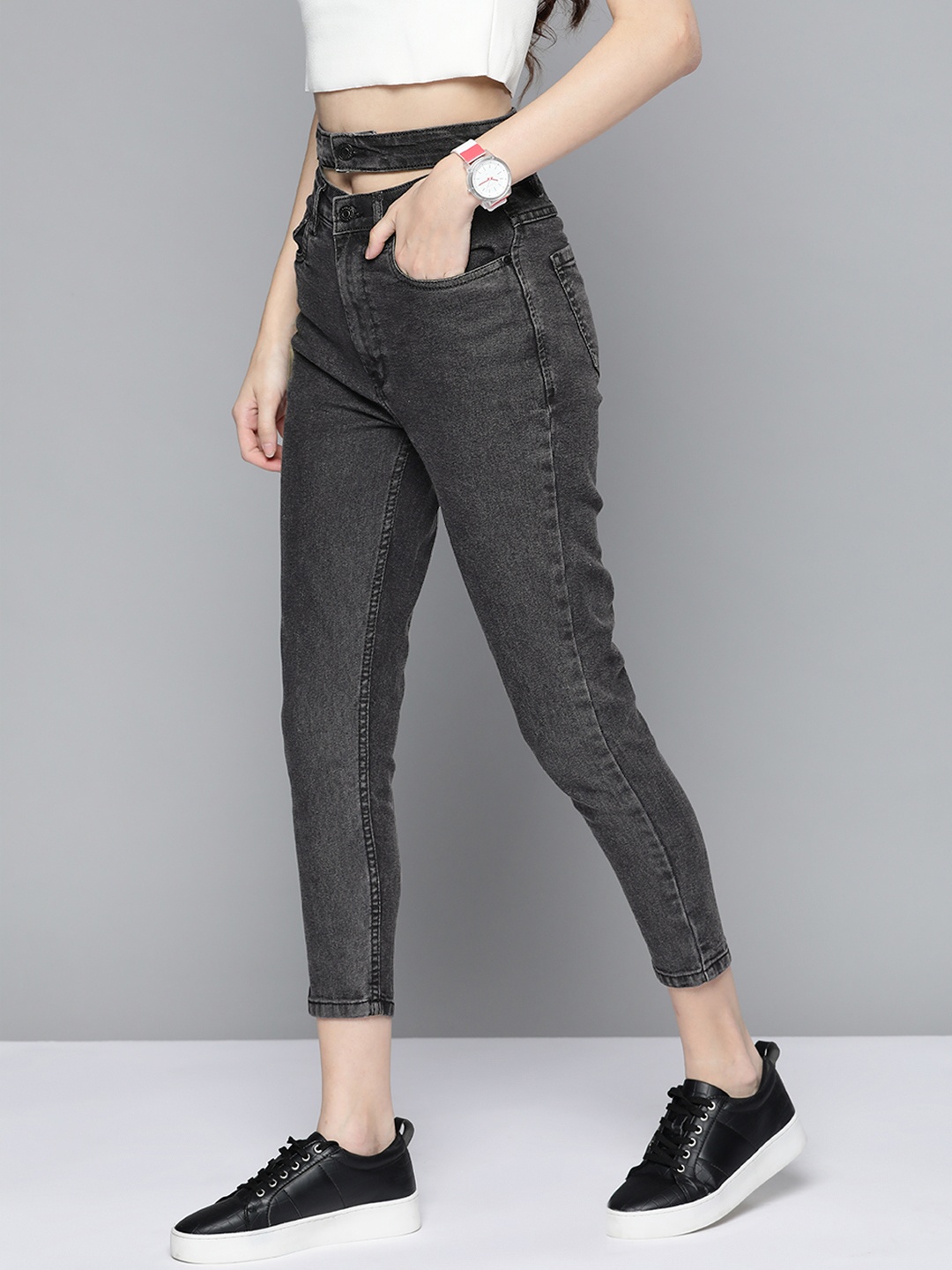 

Harvard Women Black Skinny Fit High-Rise Cut-Out Detail Light Fade Stretchable Jeans