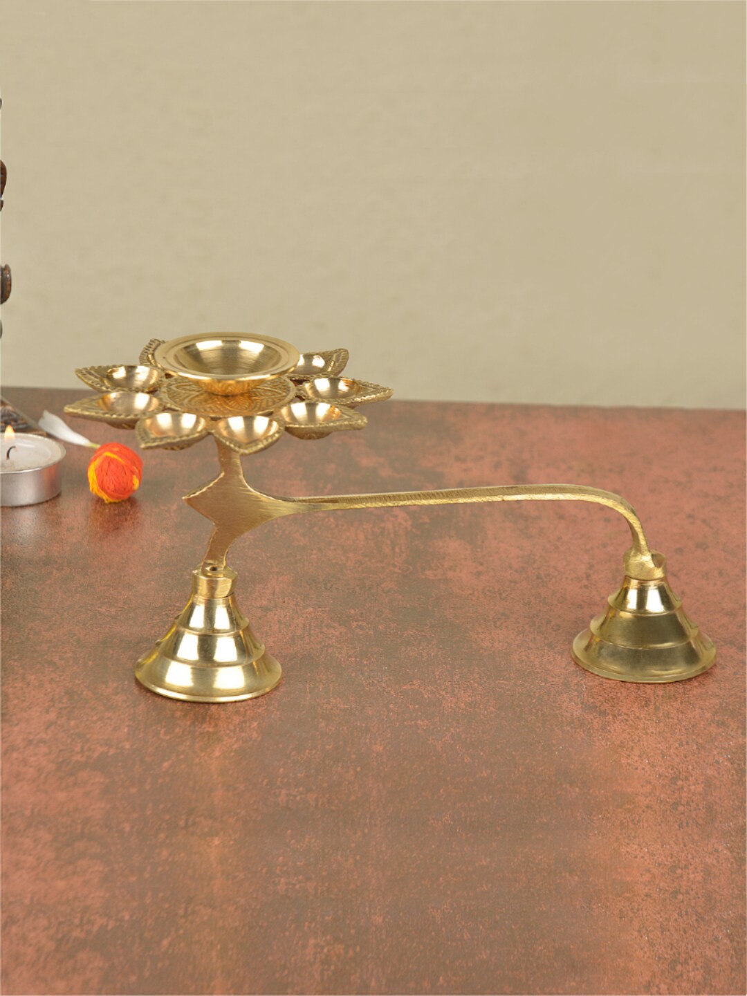 

StyleMyWay Gold-Toned Handcrafted 10 Wicks Jyoti Aarti Diya with Handle