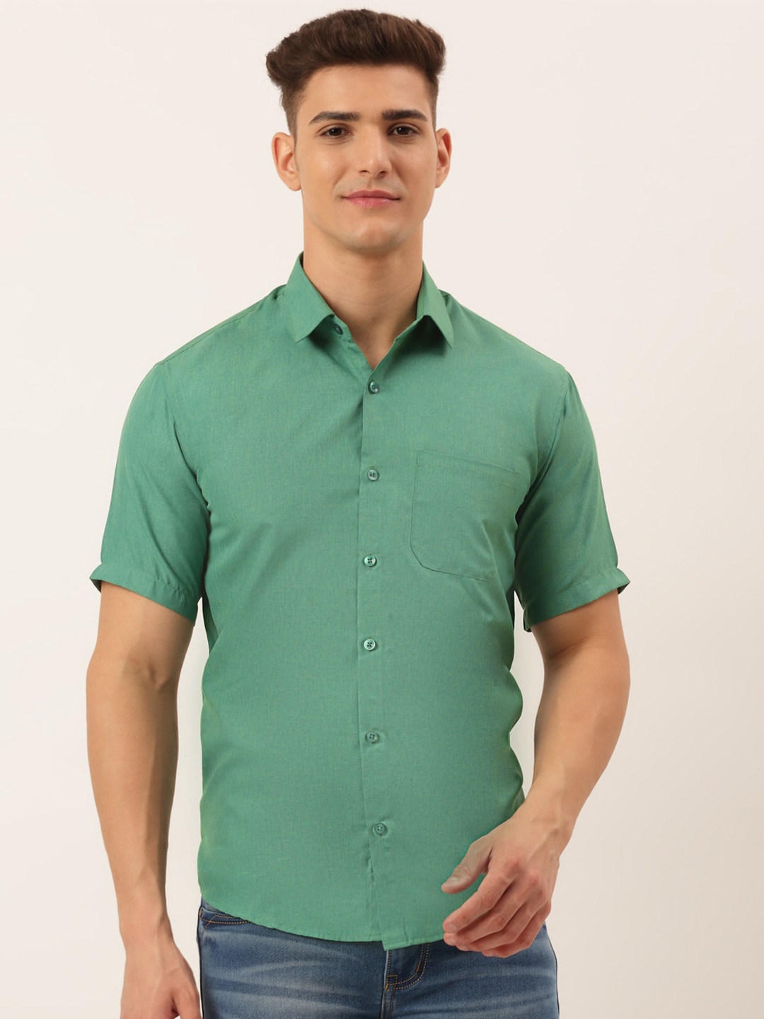 

JAINISH Men Green Standard Cotton Casual Shirt