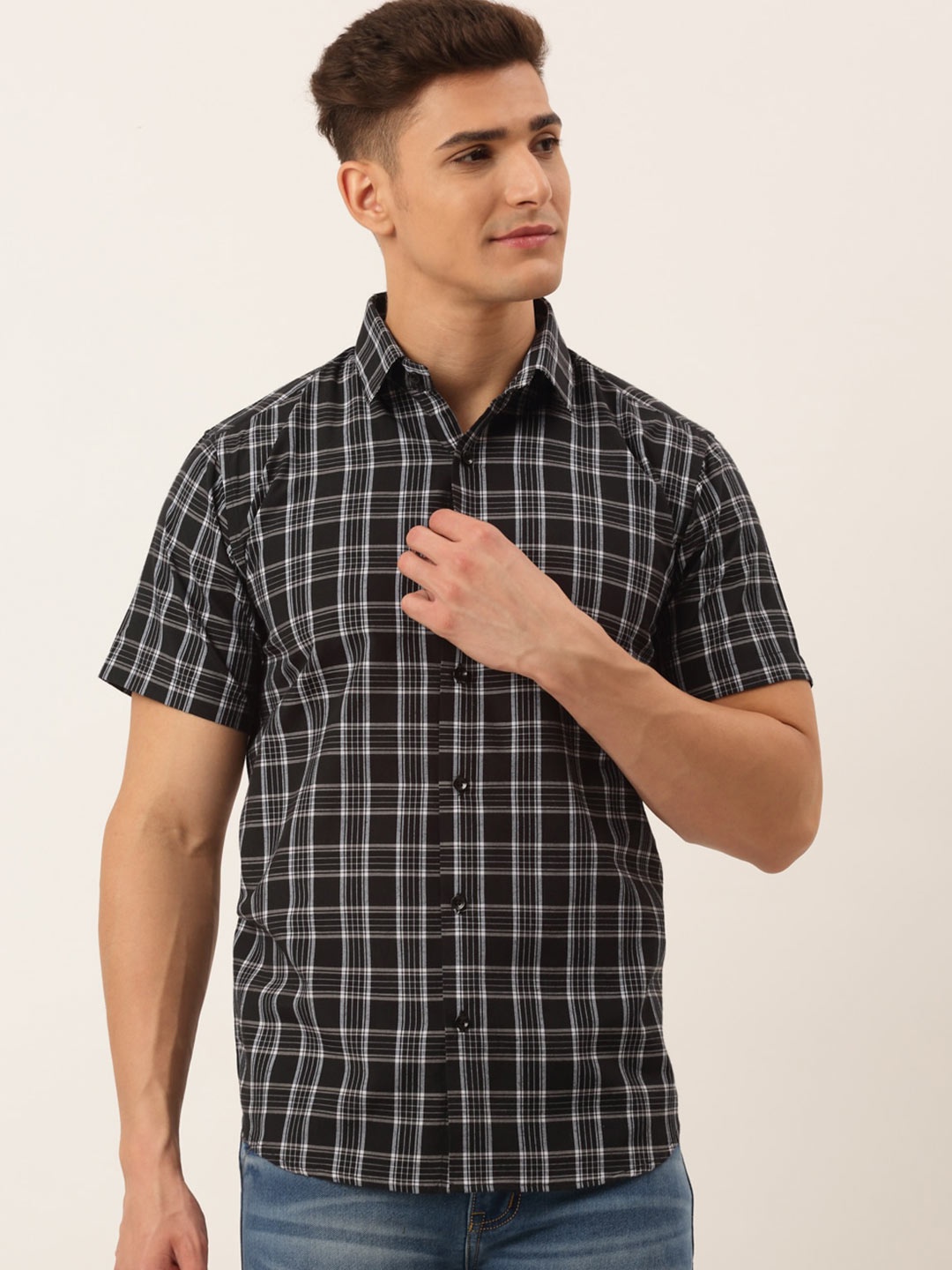 

JAINISH Men Black Standard Tartan Checks Checked Pure Cotton Casual Shirt