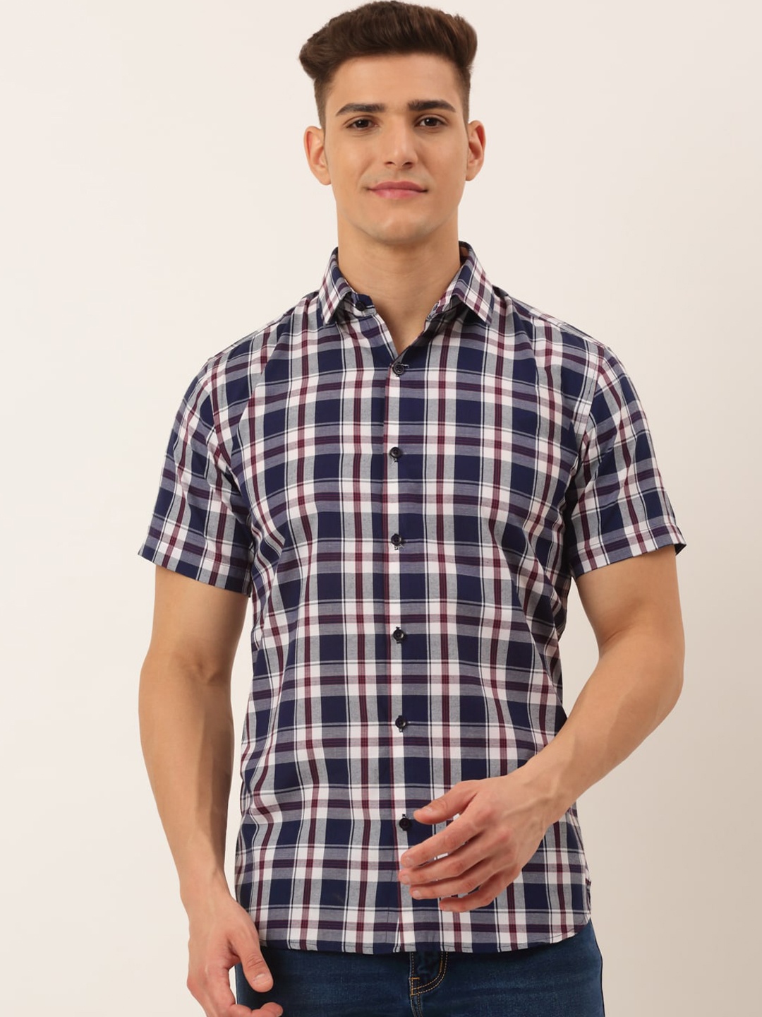 

JAINISH Men Navy Blue & White Standard Tartan Checked Casual Shirt