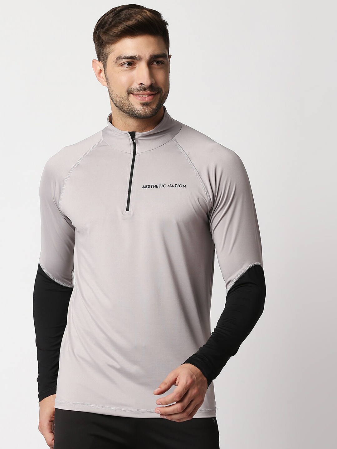 

AESTHETIC NATION Men Grey ClimaCool Slim Fit Training or Gym T-shirt