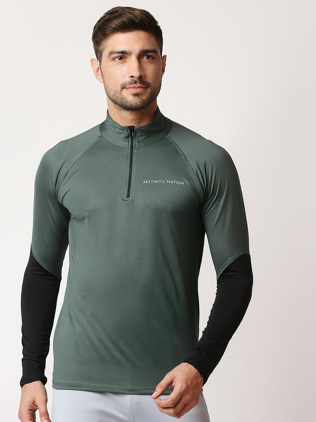 

AESTHETIC NATION Men Olive Green High Neck ClimaCool Slim Fit T-shirt