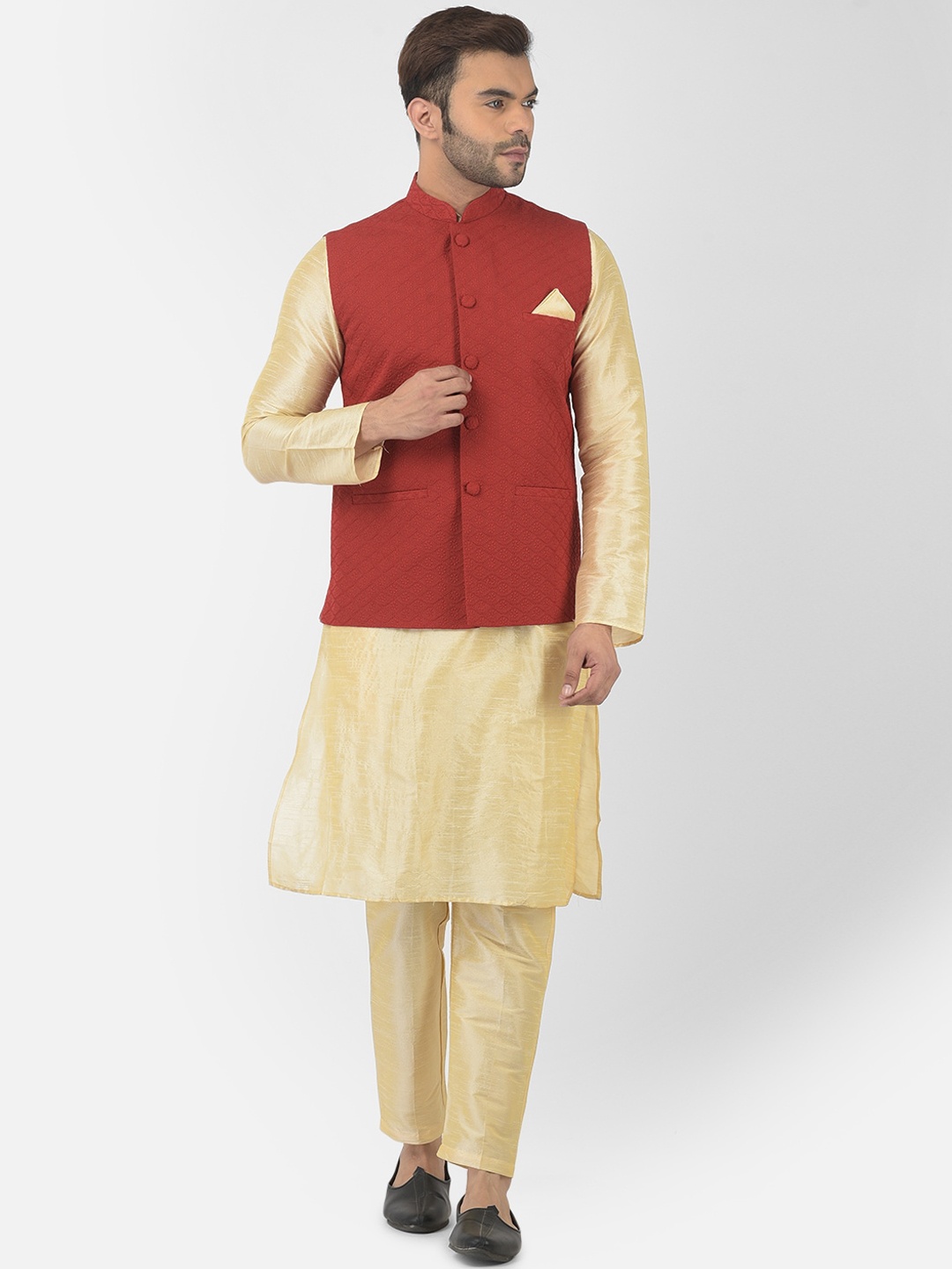 

DEYANN Men Red Kurta with Pyjamas & Nehru Jacket