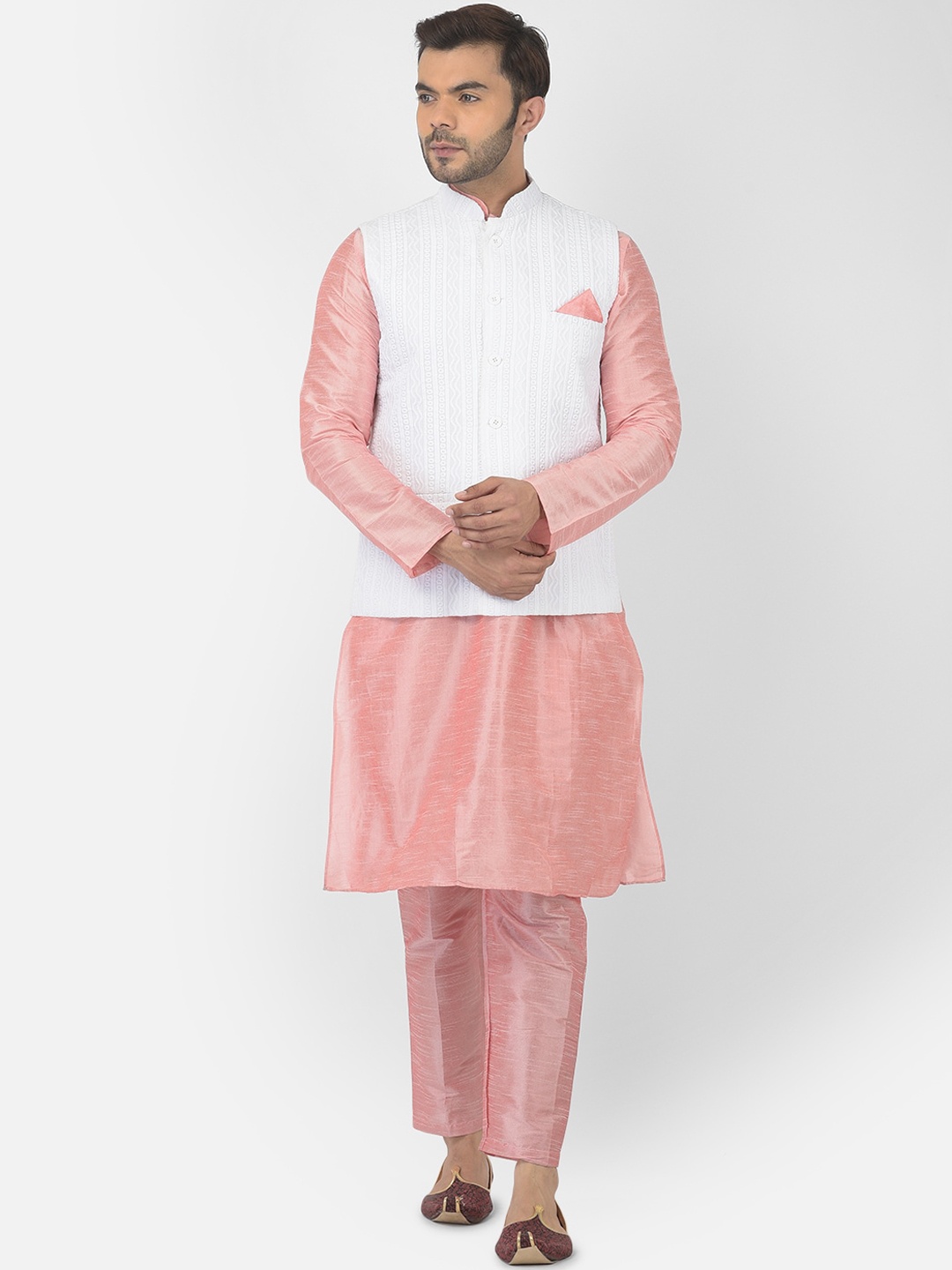 

DEYANN Men White & Peach-Coloured Layered Kurta with Trousers & Nehru Coat