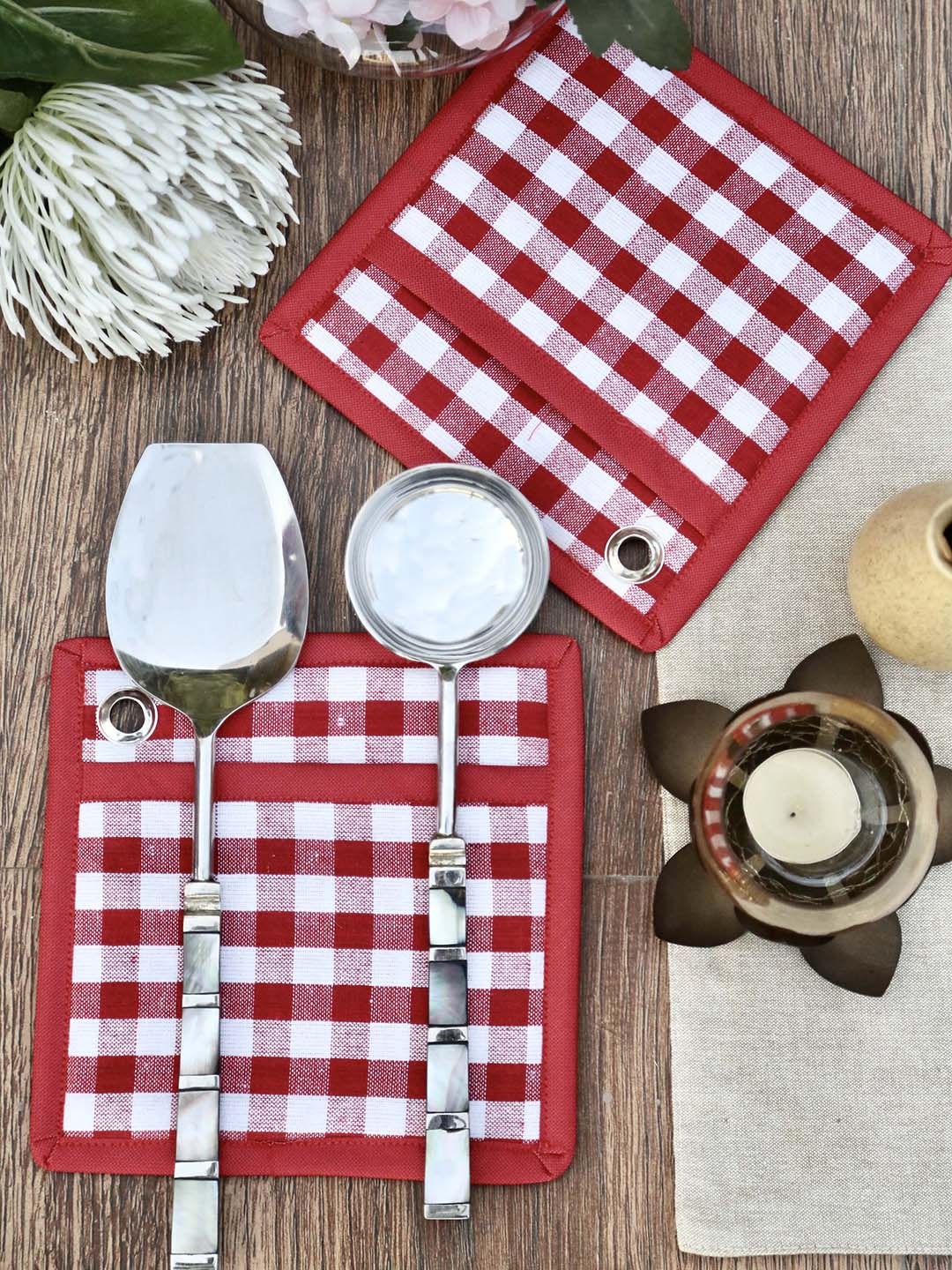 

My Gift Booth Set of 2 Red & White Checked Square Cotton Table Placemats