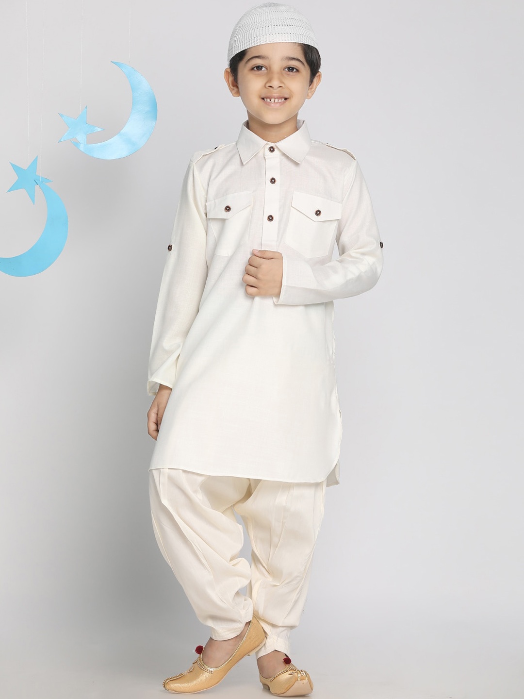 

VASTRAMAY Boys Cream-Coloured Pathani Kurta with Patiala