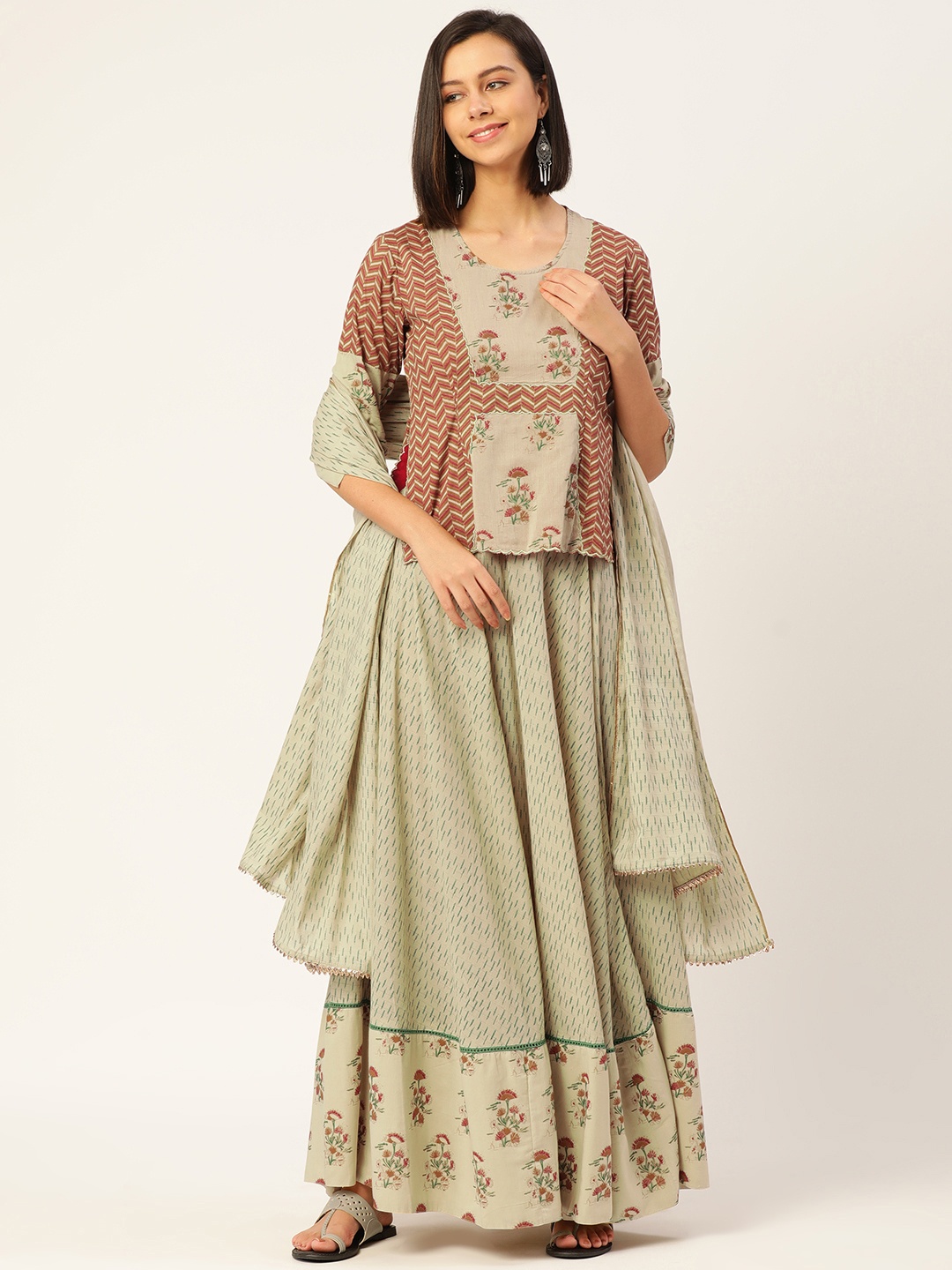 

MAAND Women Olive Green Printed Thread Work Pure Cotton Kurti with Skirt & With Dupatta