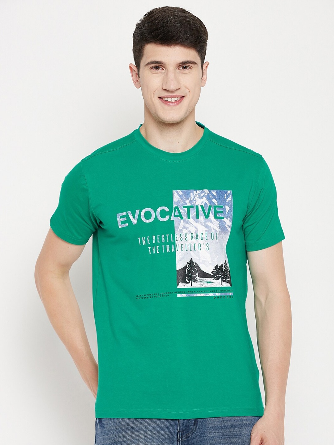 

Duke Men Green Typography Printed Slim Fit Cotton T-shirt