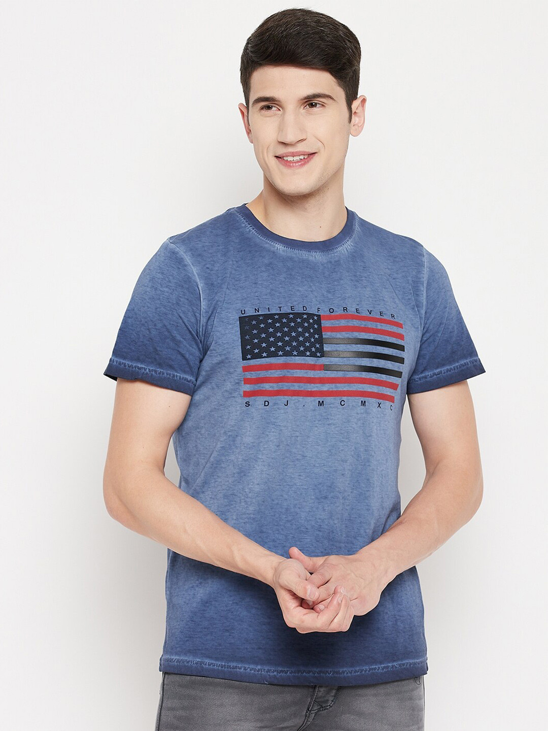 

Duke Men Blue Printed Slim Fit Cotton T-shirt