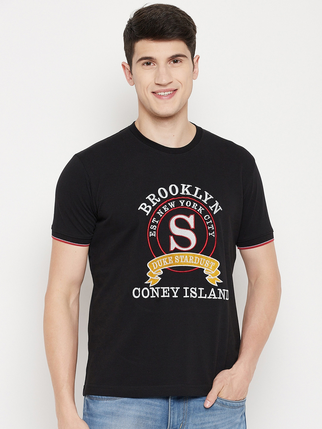 

Duke Men Black Typography Printed Slim Fit Cotton T-shirt