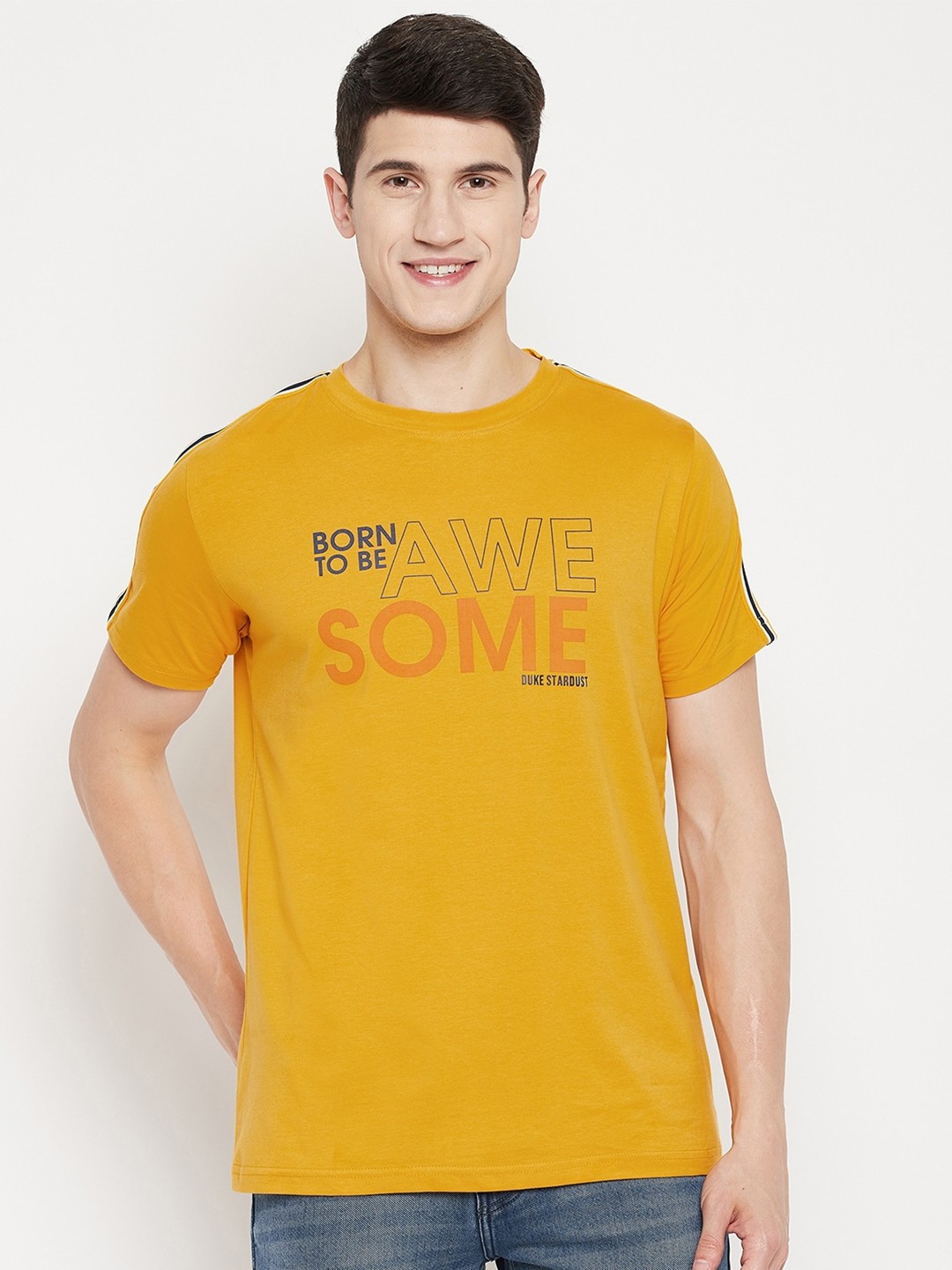 

Duke Men Yellow Typography Printed Slim Fit Cotton T-shirt