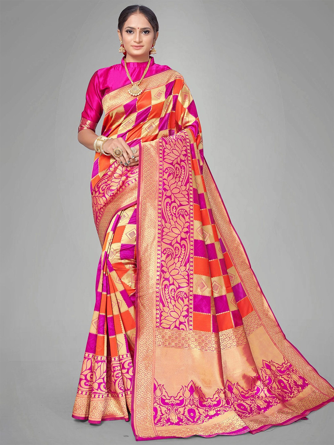 

KALINI Pink & Golden Ethnic Motifs Zari Silk Blend Saree