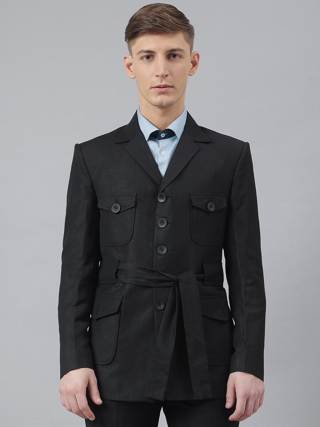 

MR BUTTON Men Black Solid Single-Breasted Slim-Fit Blazer