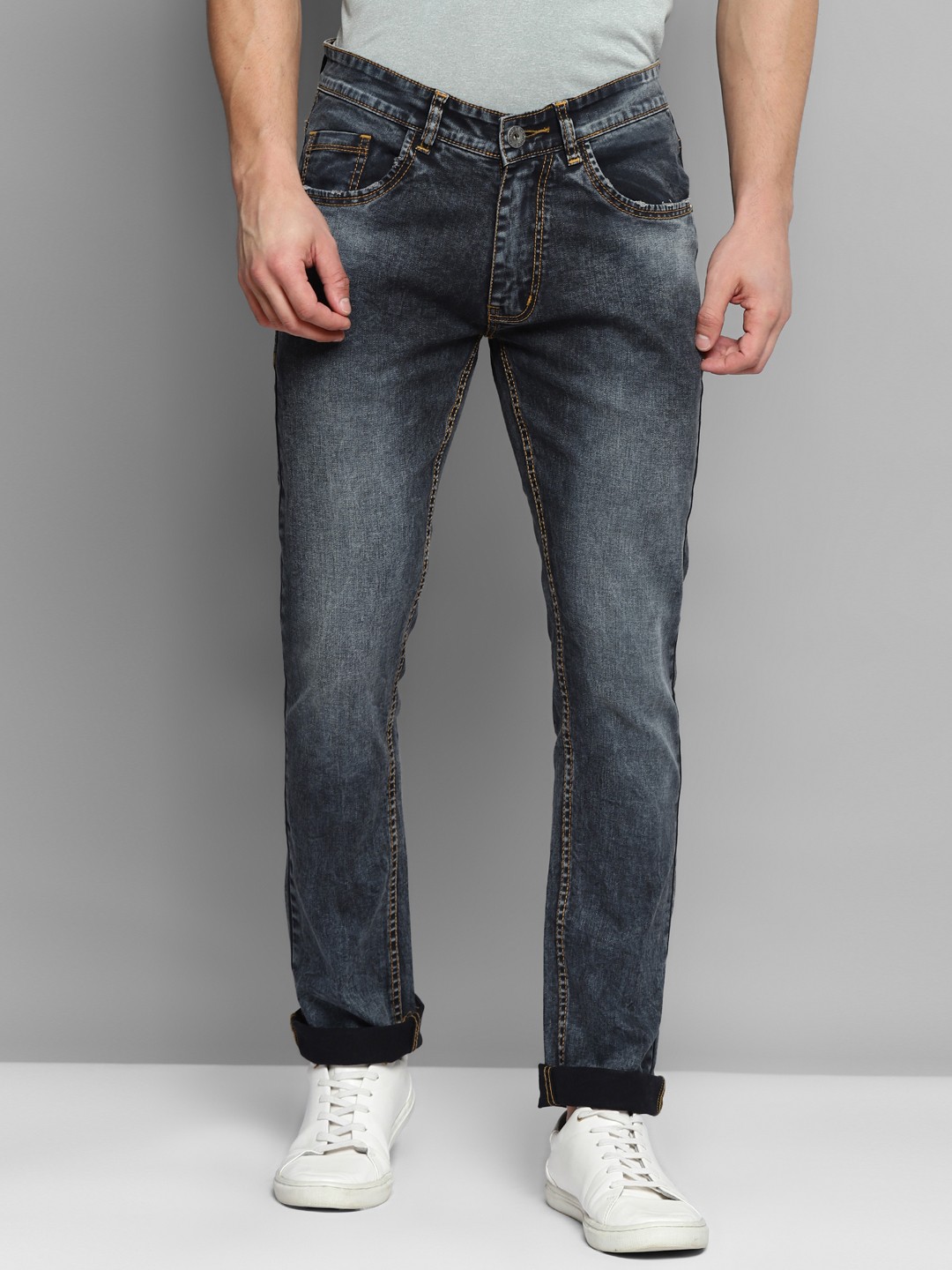 

Allen Cooper Men Charcoal Slim Fit Heavy Fade Stretchable Jeans