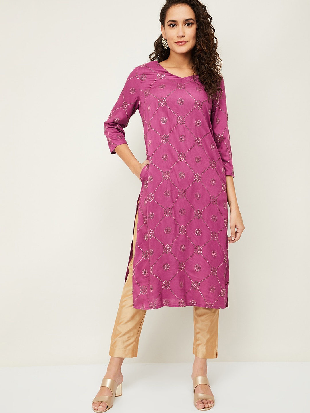 

Melange by Lifestyle Women Purple Ethnic Motifs Printed Kurta