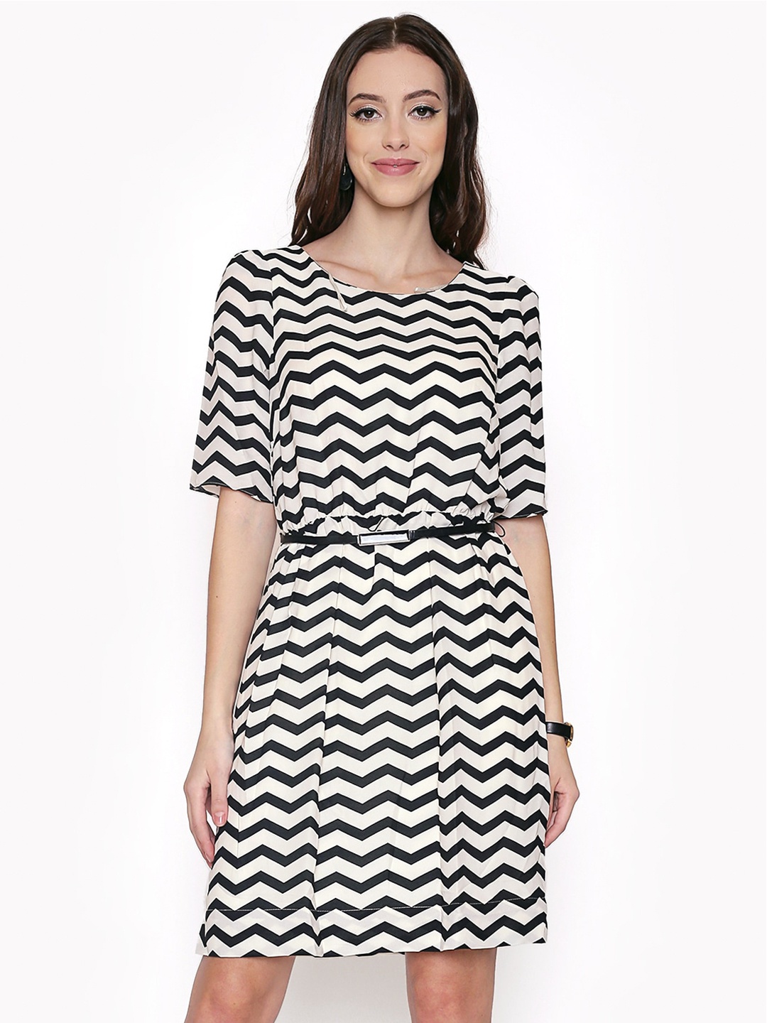 

250 DESIGNS Black & White Printed Dress with Waist Belt
