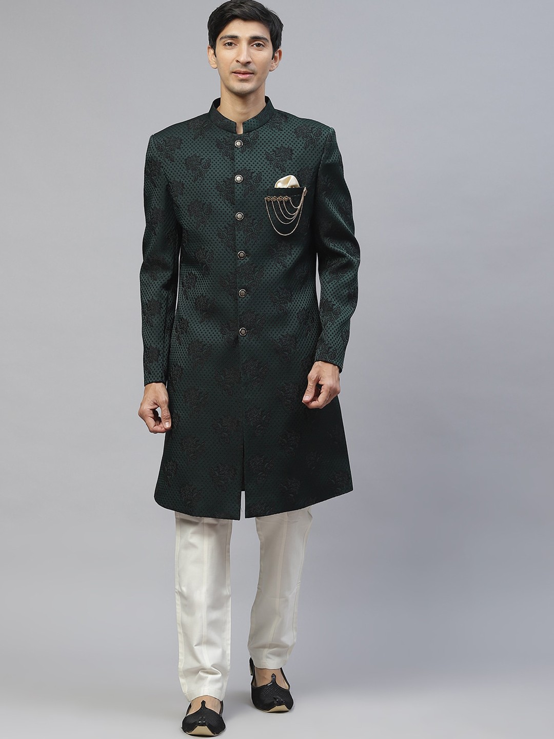 

MAXENCE Men Green & Cream-Coloured Jacquard Sherwani Set