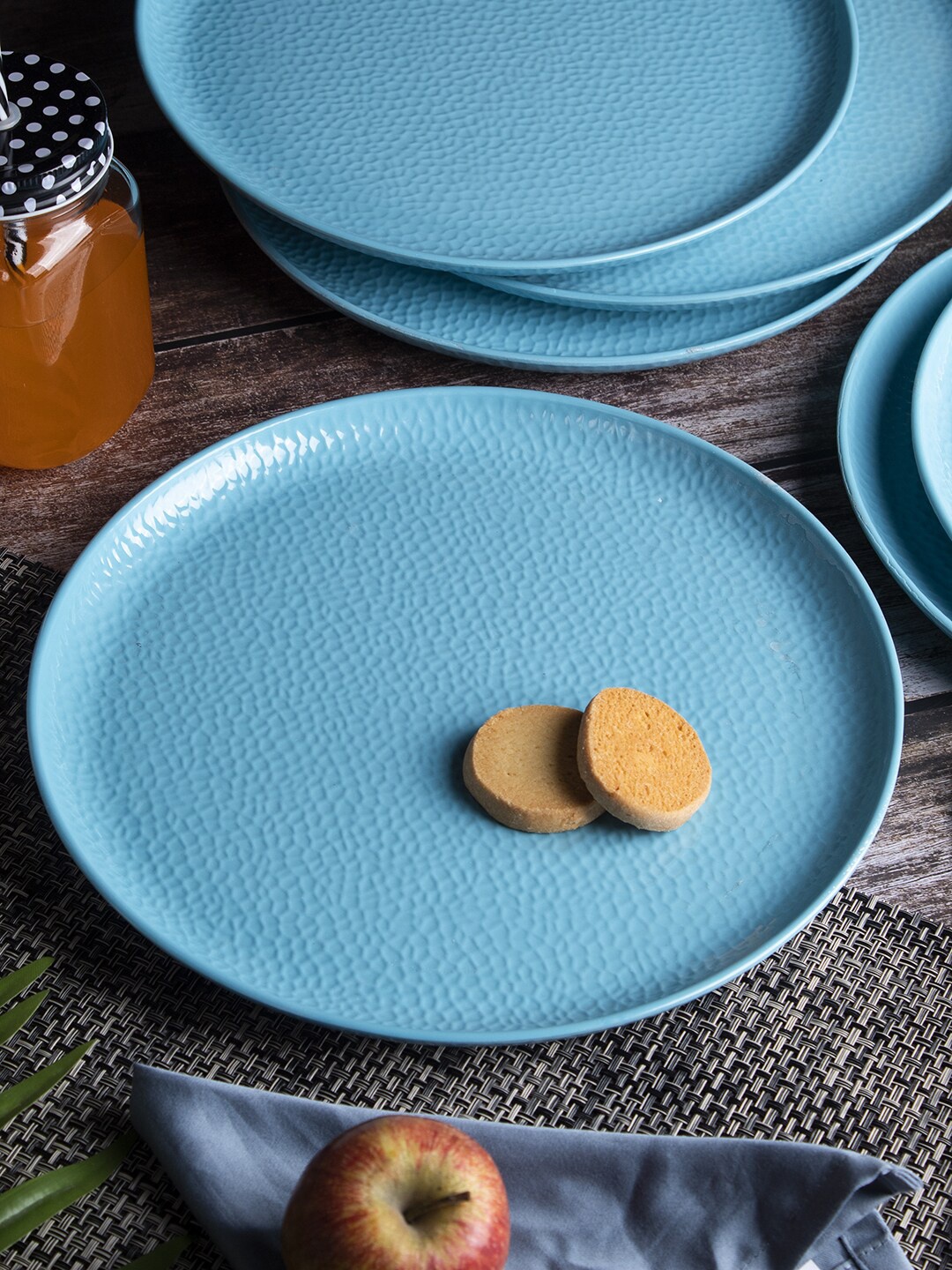 

MARKET99 Turquoise Blue 6 Pieces Textured Melamine Glossy Plates