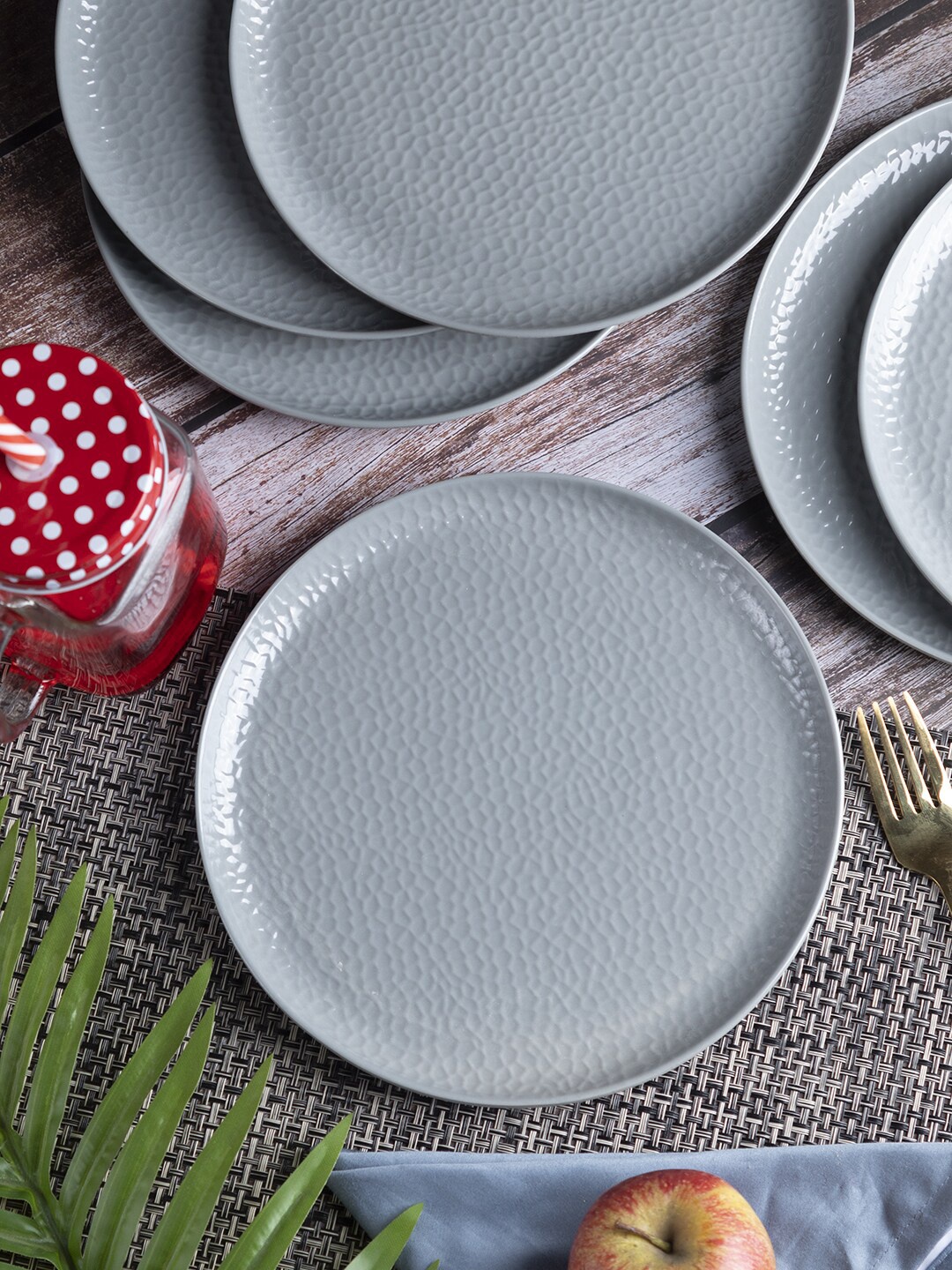 MARKET99 Grey 6 Pieces Melamine Glossy Plates