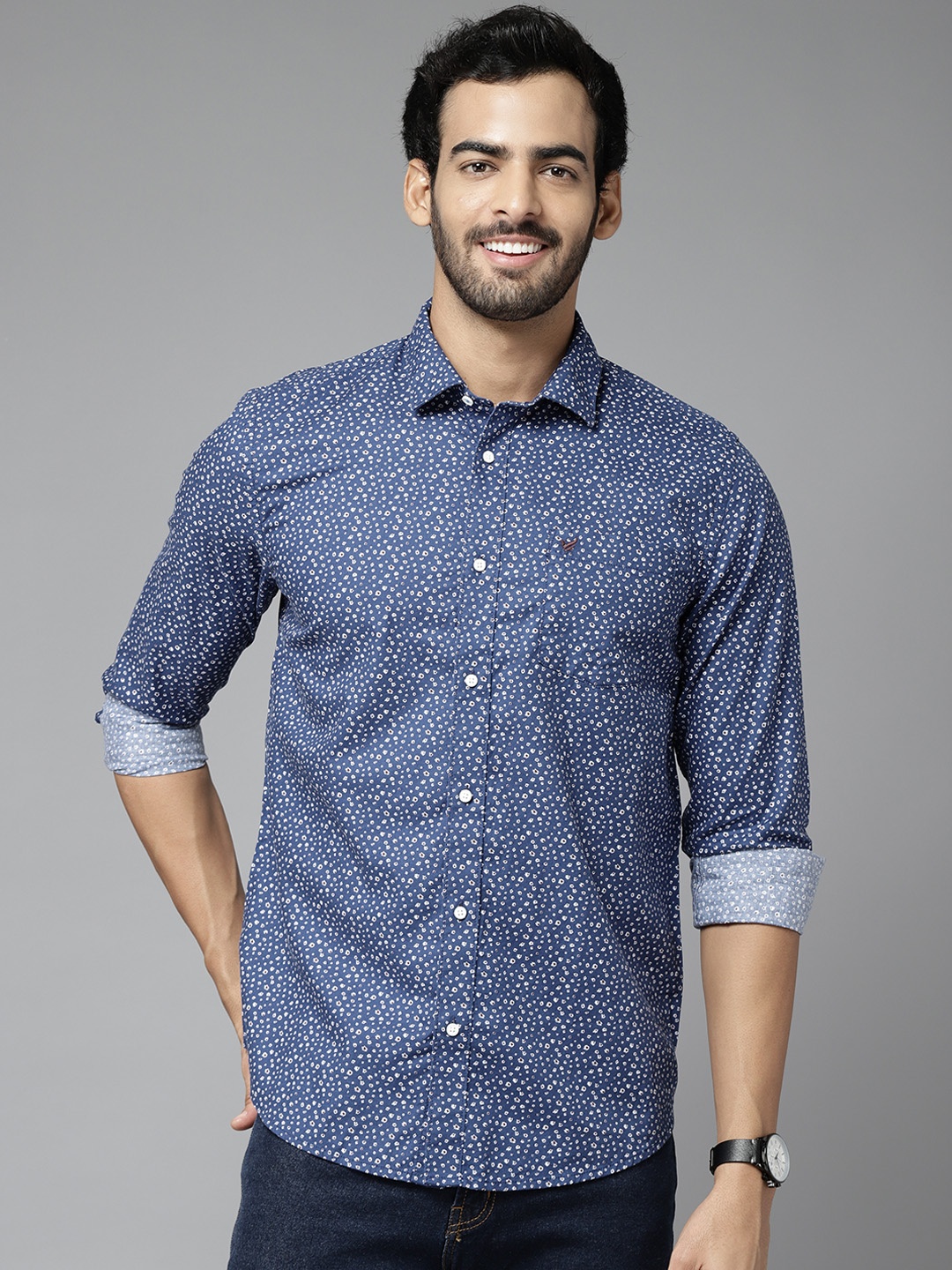 

Blackberrys Men Navy Blue & White Pure Cotton India Slim Fit Printed Casual Shirt