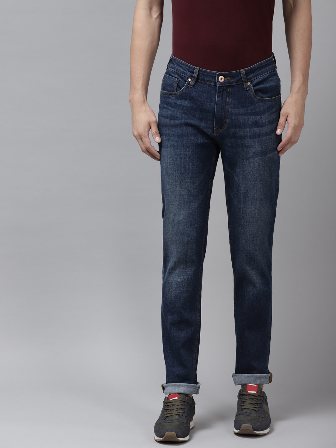 

Blackberrys Men Navy Blue Buff Slim Fit Light Fade Stretchable Jeans