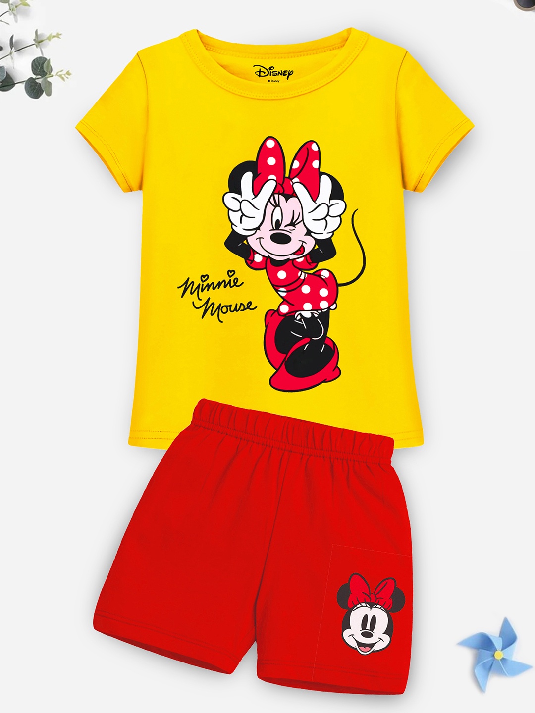 

YK Disney Girls Yellow & Red Minnie Mouse Printed T-shirt with Shorts