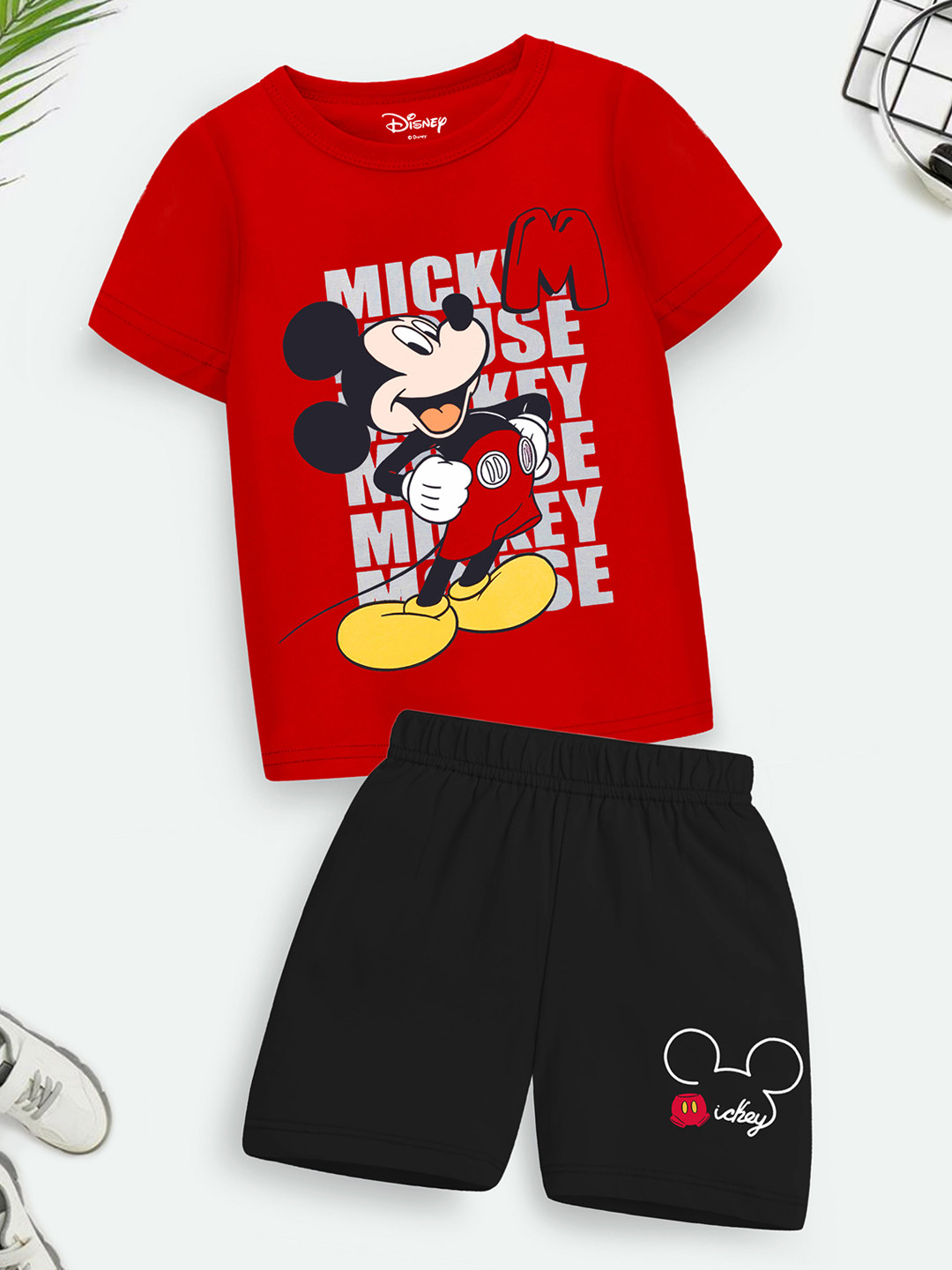

YK Disney Boys Red & Black Mickey Mouse Printed T-shirt with Shorts
