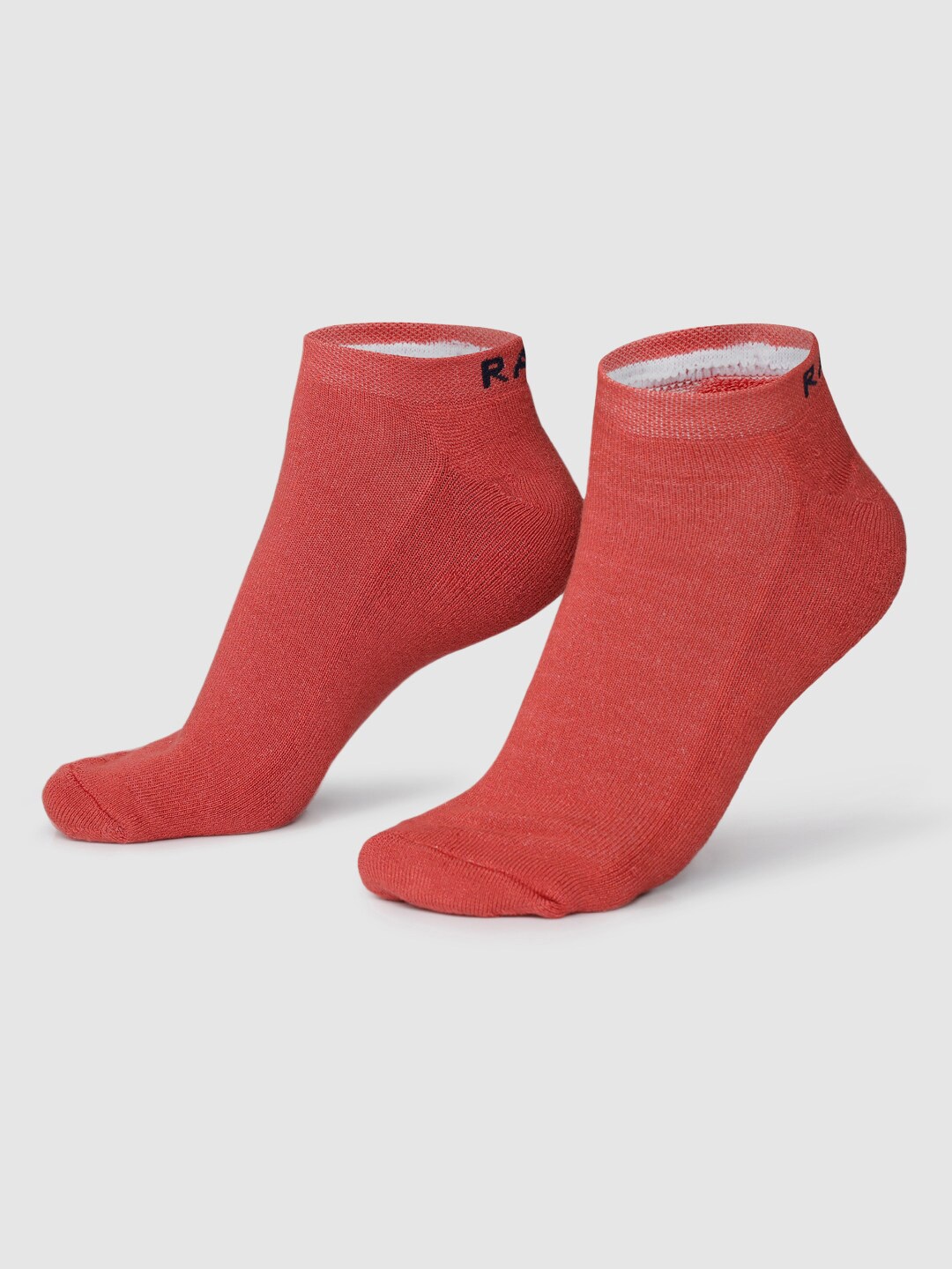 

RARE RABBIT Men Rust Red Solid Ankle-length Socks