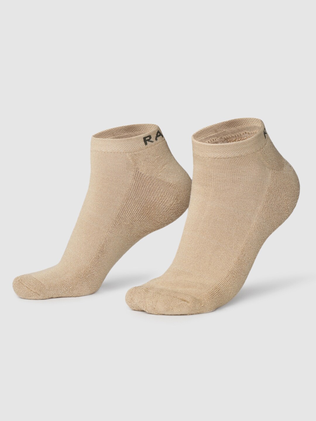

RARE RABBIT Men Beige Solid Ankle Length Socks