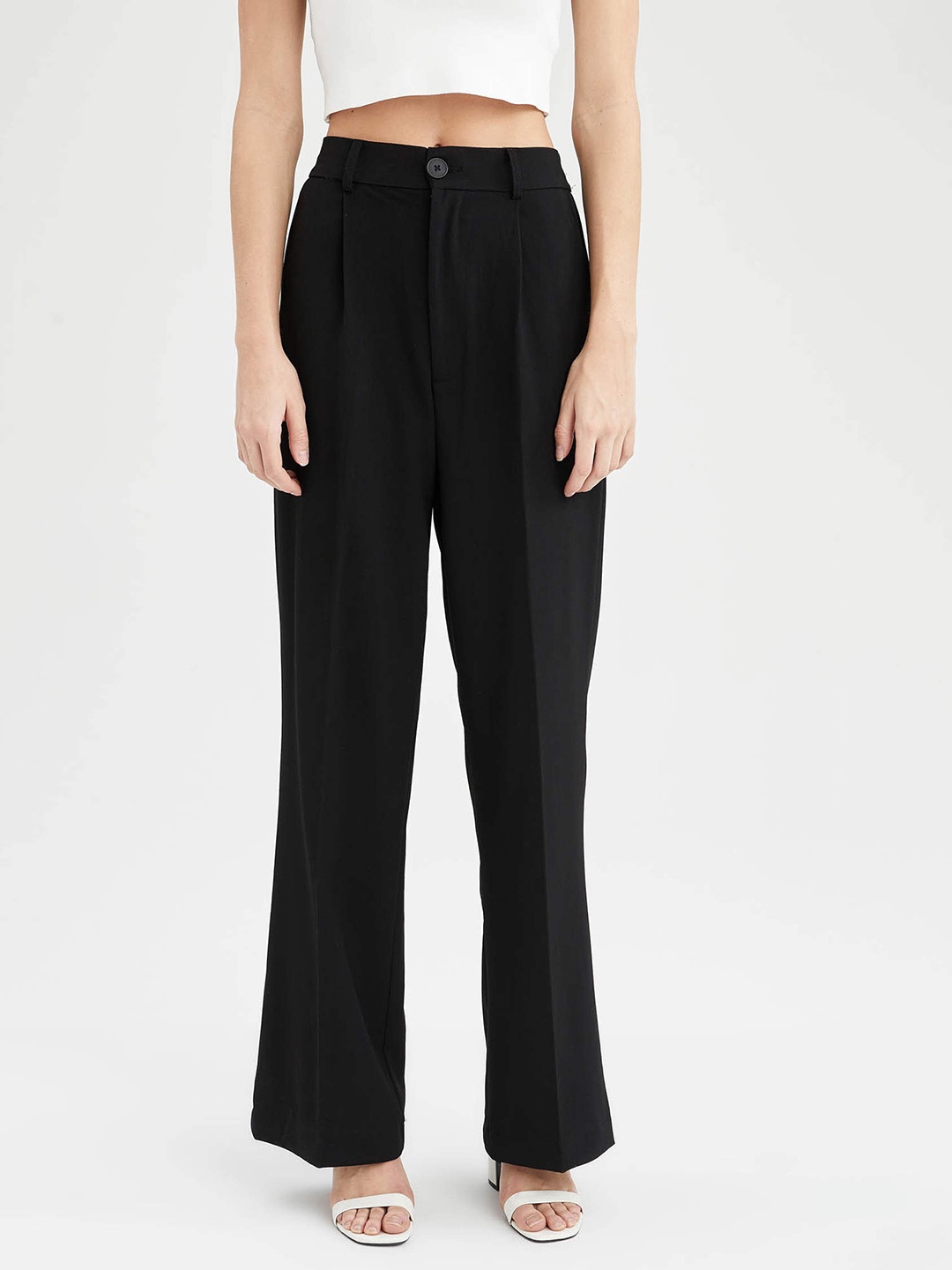 

DeFacto Women Black Solid Flared Pleated Trousers