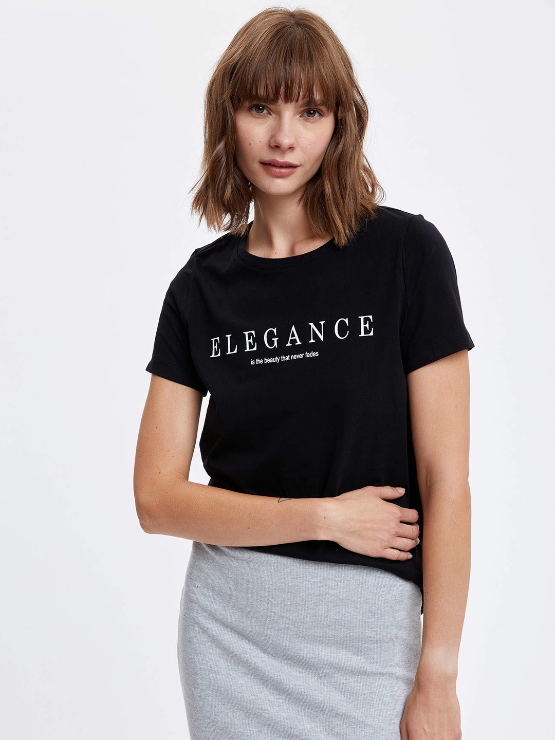 

DeFacto Women Black & White Typography Printed Pure Cotton T-shirt