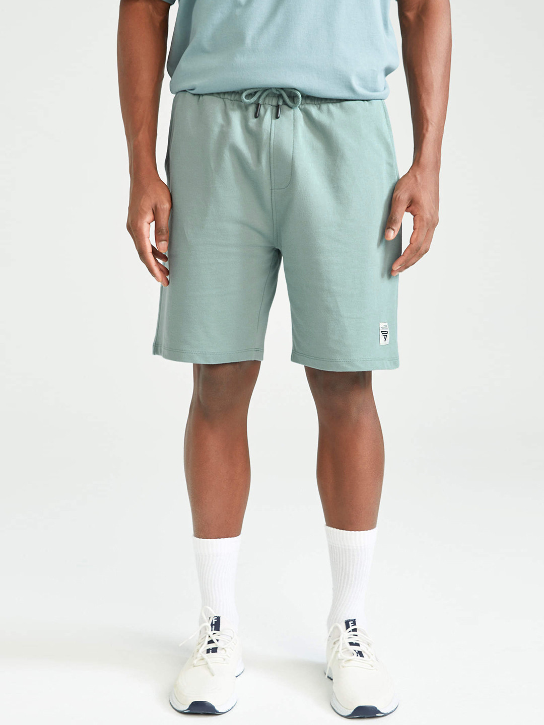 

DeFacto Men Blue Solid Cotton Shorts
