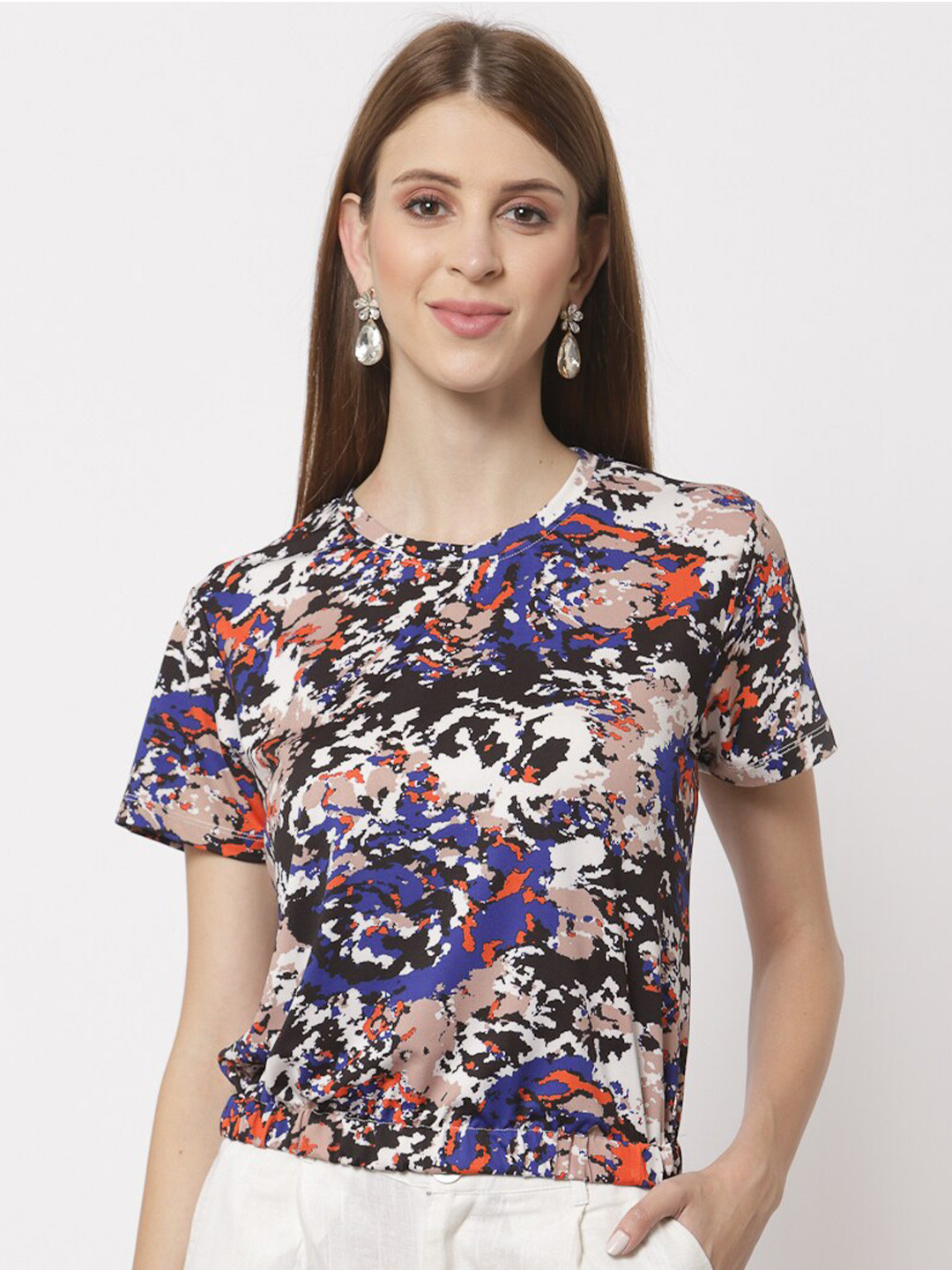 

Juelle Blue & White Print Blouson Top