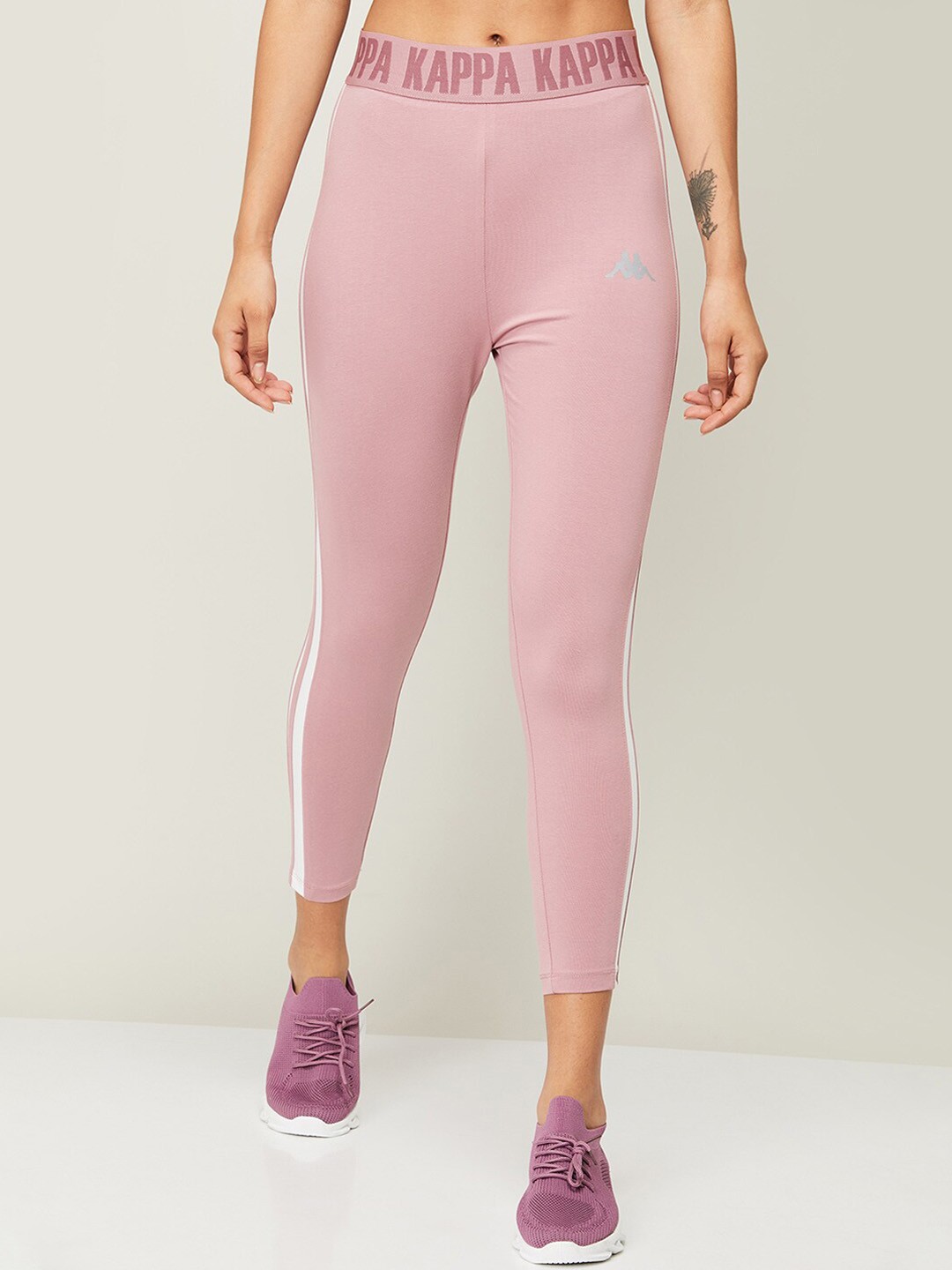 

Kappa Women Pink Solid Tights