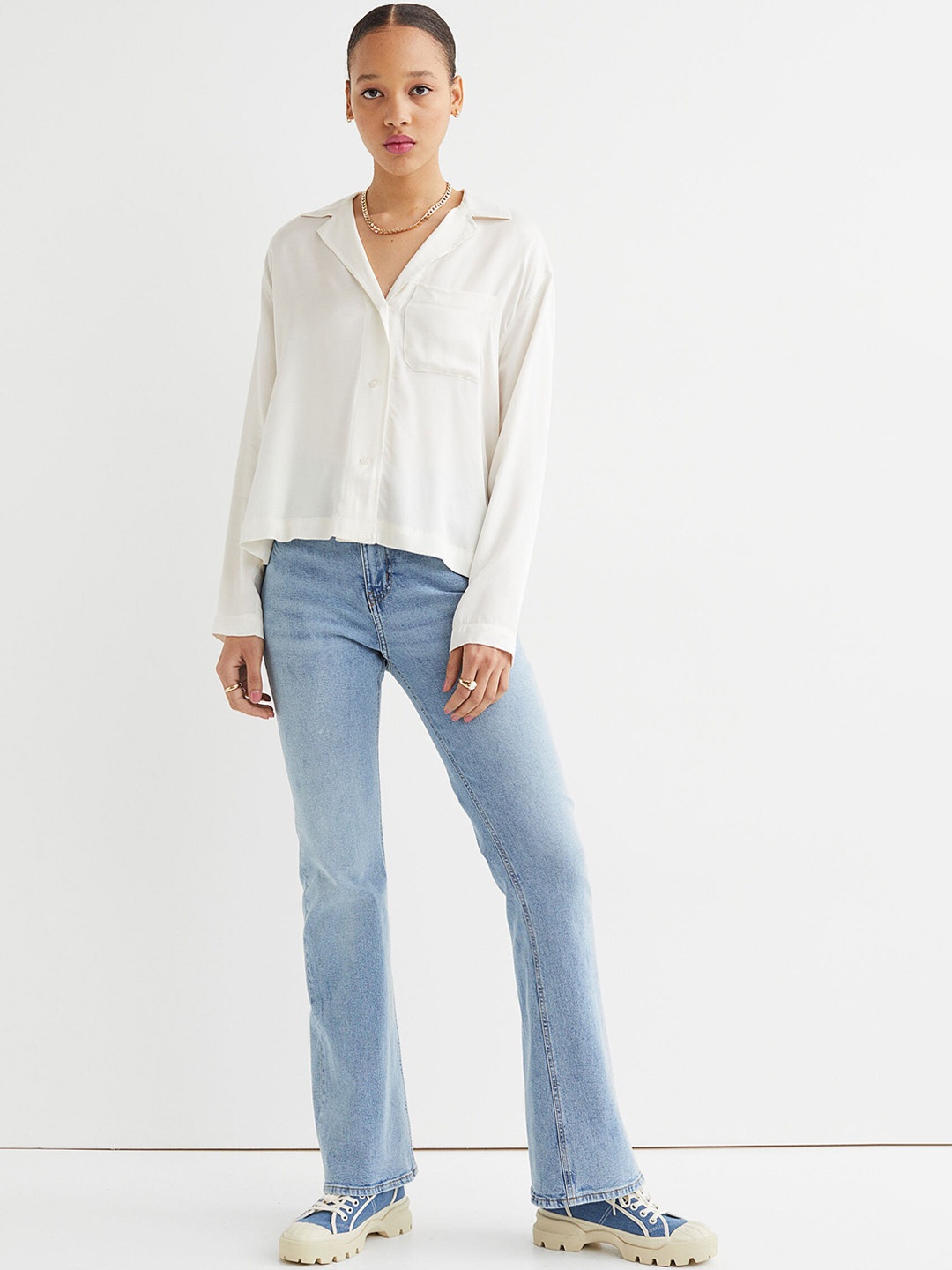 

H&M Women Blue Flare High Jeans