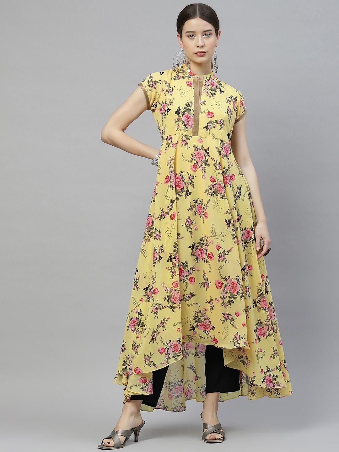 

MBE Women Yellow & Pink Floral Printed Floral Anarkali Kurta