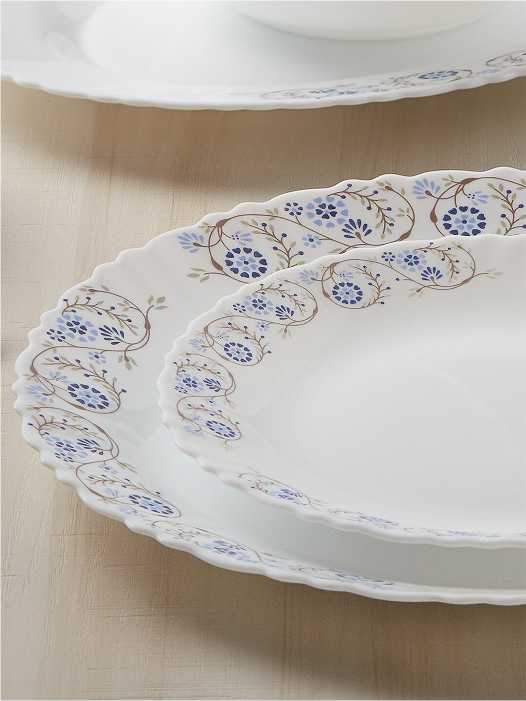 

Larah by BOROSIL White & Blue 6 Pieces Floral Printed Opalware Glossy Plates