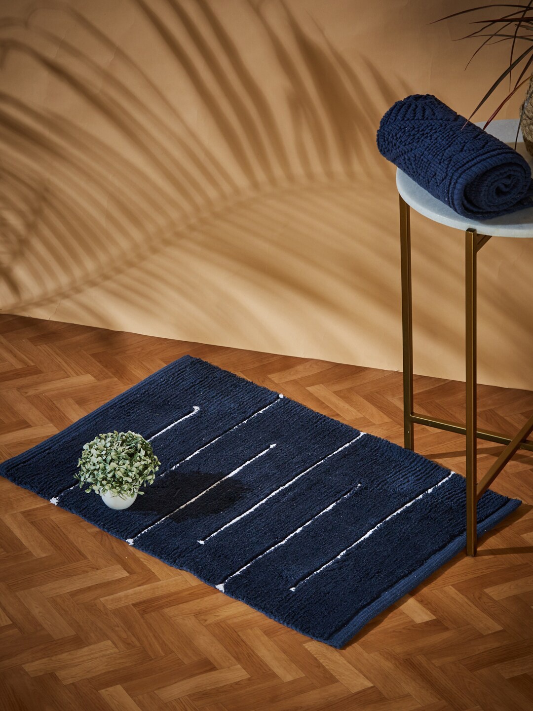 

Fabindia Navy Blue Printed Disha Cotton Woven Bathmat