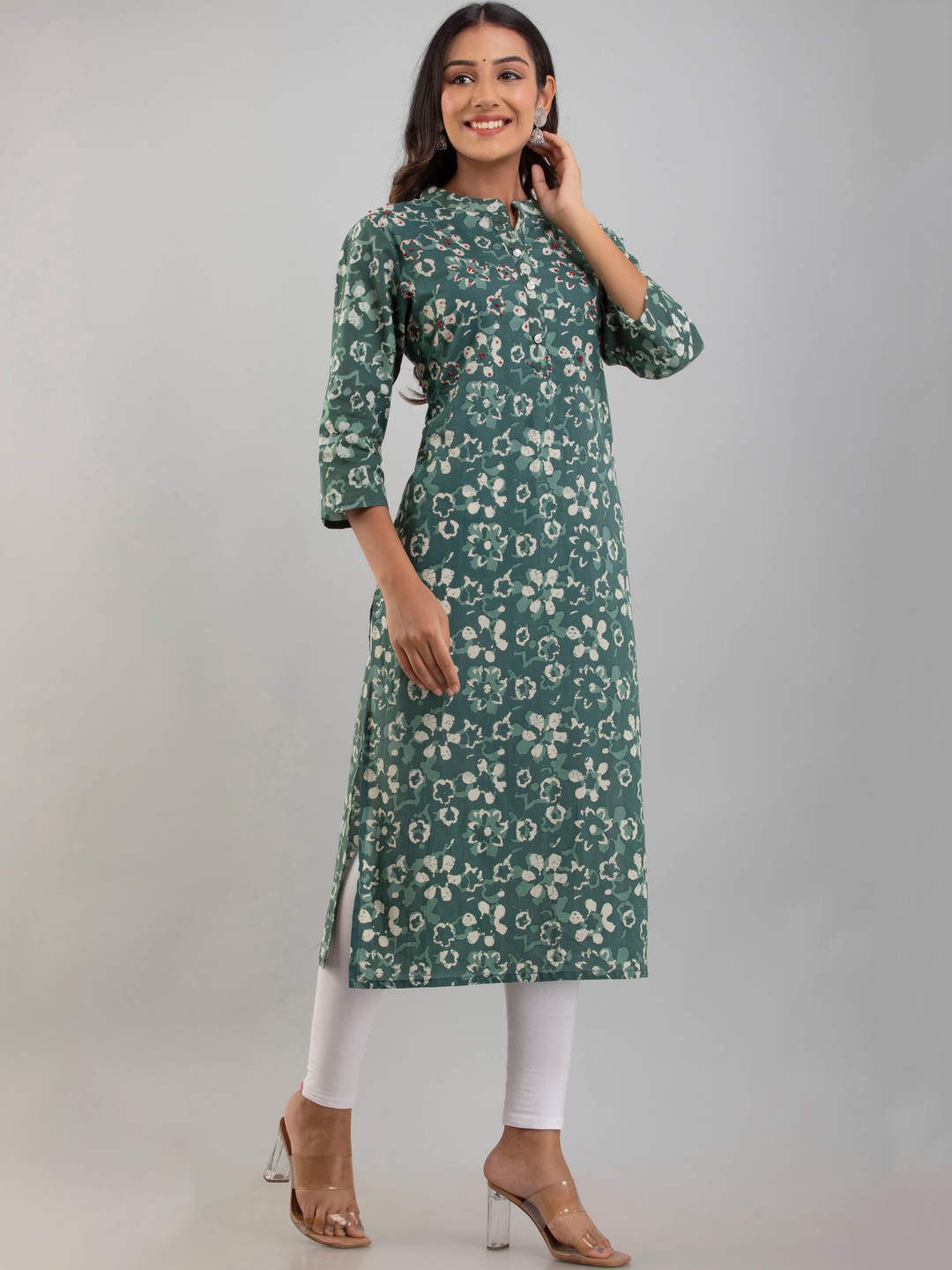 

Fusion Threads Women Green Floral Printed Cotton Indigo Kurta
