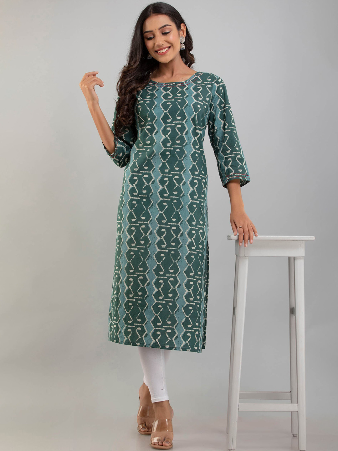 

Fusion Threads Women Green & Blue Geometric Printed Cotton Kurta