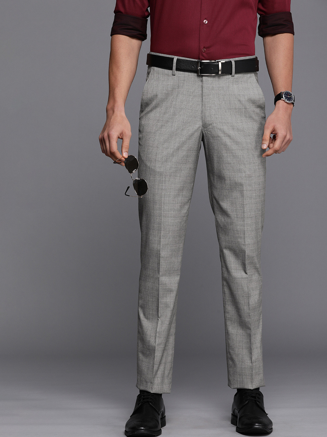 

Louis Philippe Men Grey Checked Slim Fit Formal Trousers