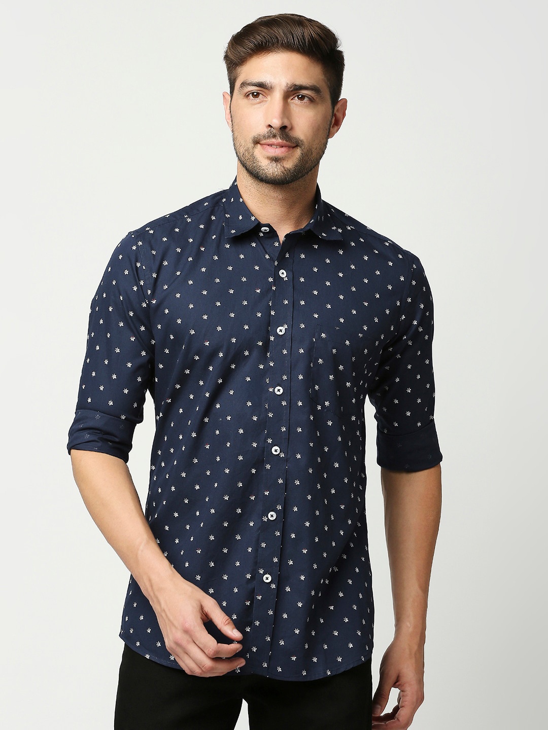 

EVOQ Men Blue Standard Printed Regular Fit Casual Shirt